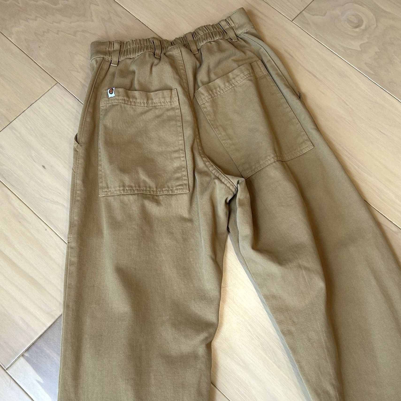Big Bud Press VINTAGE Big Bud Press Work Pants Twill Utility Trouser Women’s 2XS Tan Solid Patch Pockets High Rise Cotton Relaxed Jeans 29in 24in 11 Rise Mens? Size 24" / US 00 / IT 34 - 4 Thumbnail