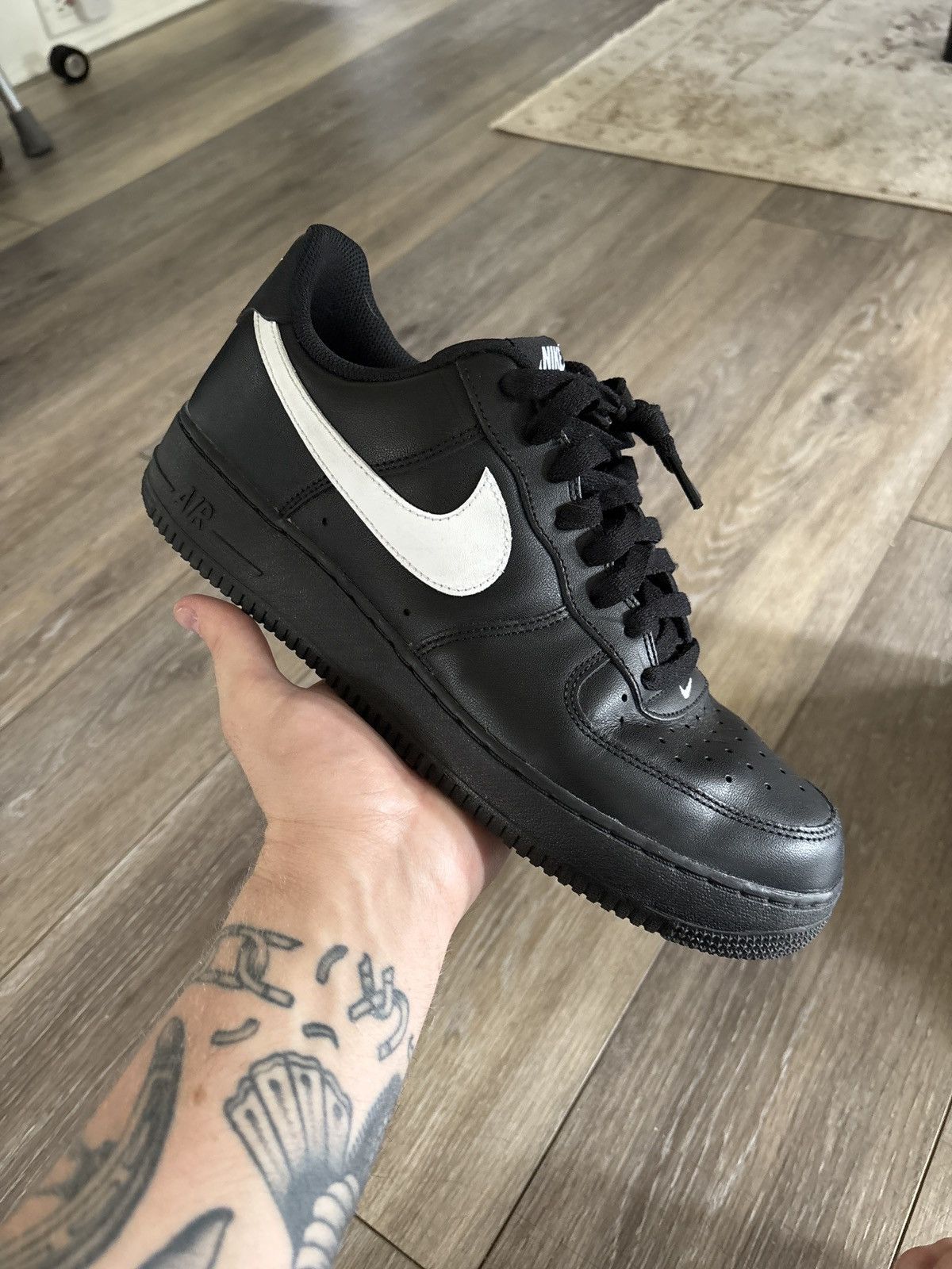 Nike Nike Air Force 1 Size US 10 / EU 43 - 1 Thumbnail