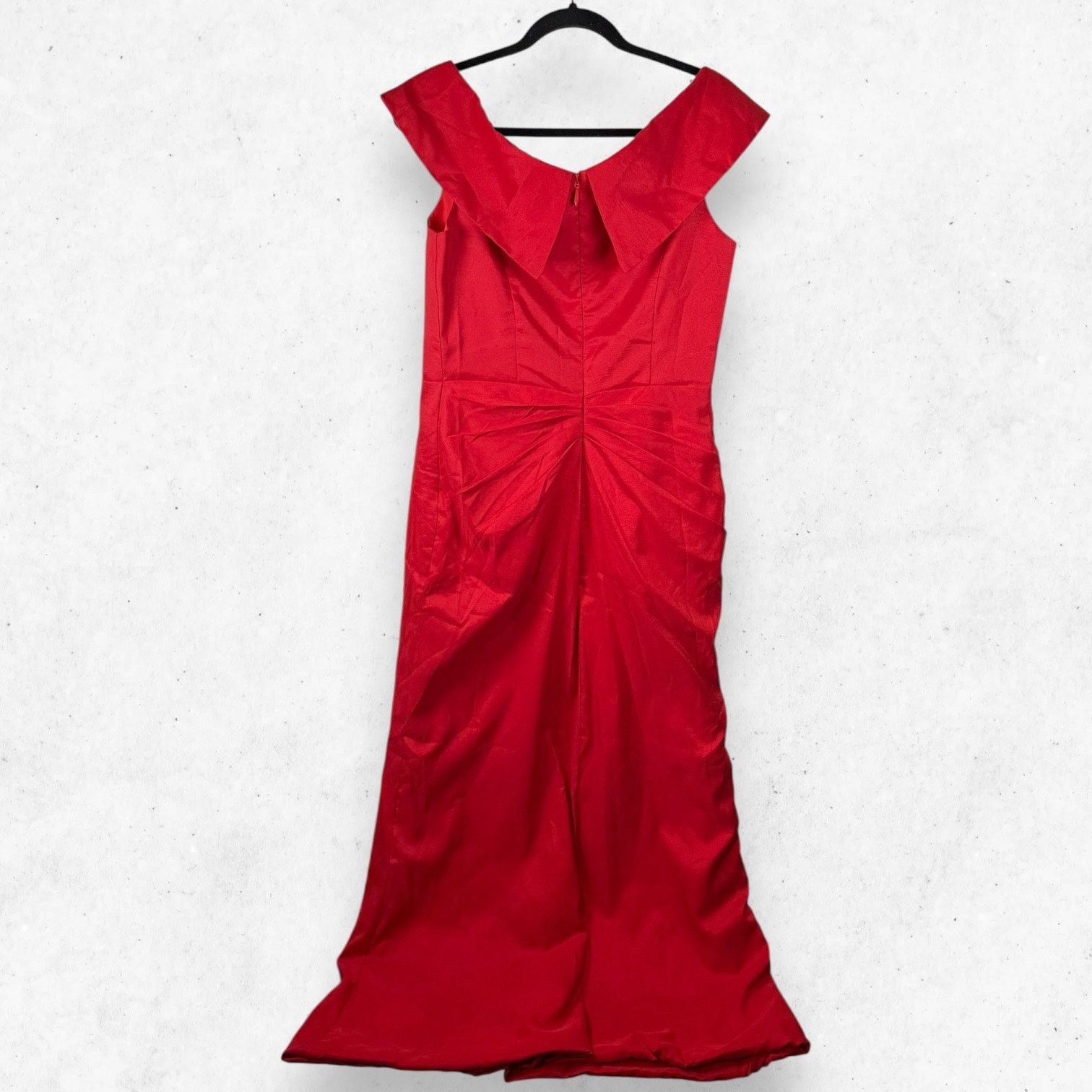 Other Red Satin Mermaid Wedding Gown Off Shoulder Sz 12 Size XL / US 12-14 / IT 48-50 - 2 Thumbnail