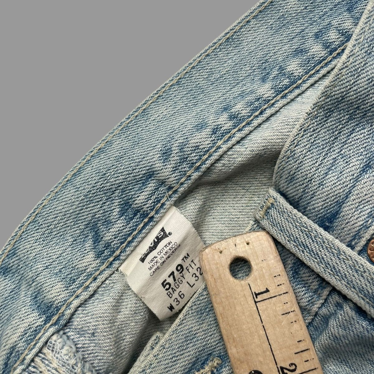 Levi's × Vintage Vintage 2001 Levi’s 576 baggy denim jeans Size US 36 / EU 52 - 4 Thumbnail