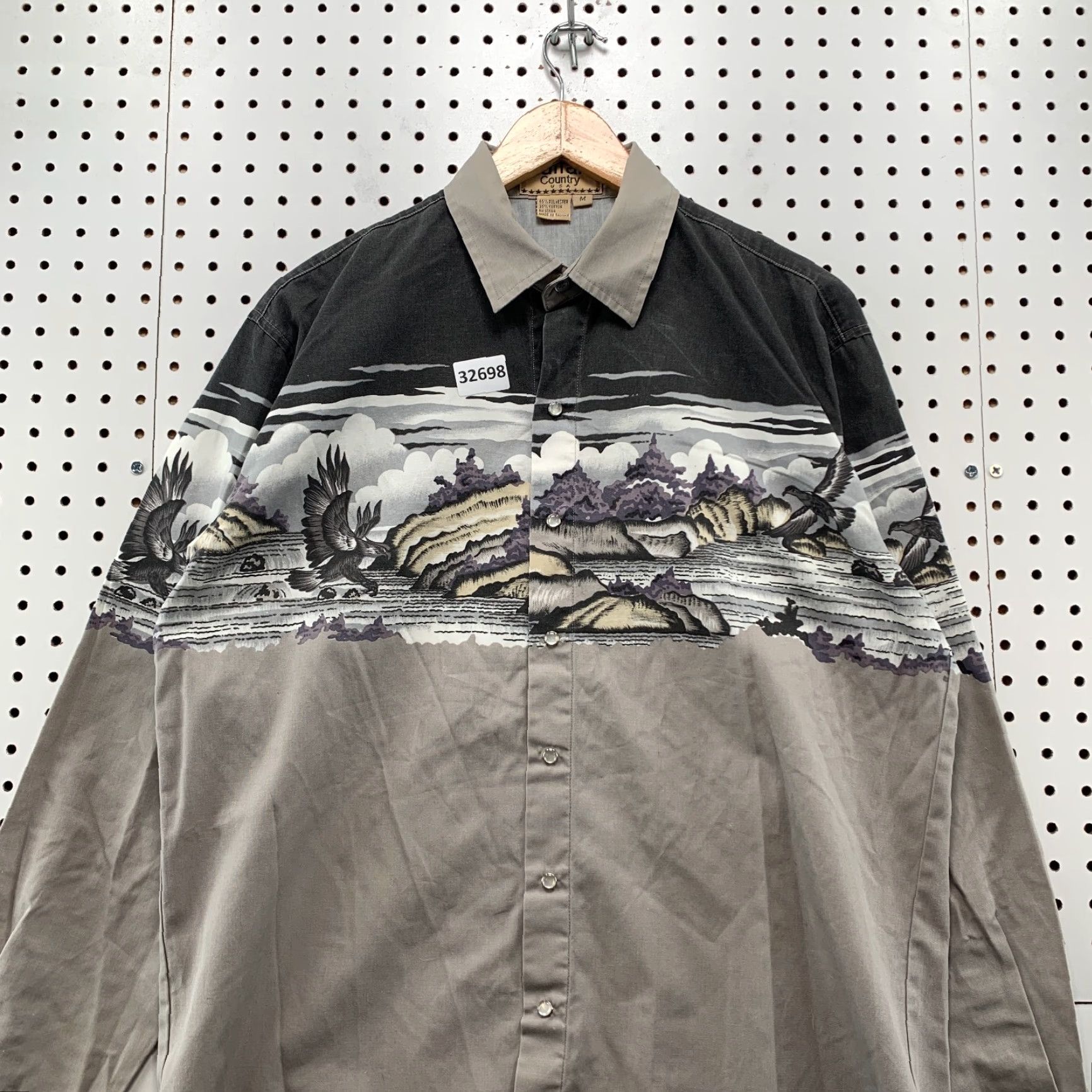 Vintage VINTAGE Buffalo Country Shirt Mens Medium Gray Outdoor 22.5x32 Snap Button-Up Collared Long Sleeve Western Pattern Animal Print Size US M / EU 48-50 / 2 - 6 Thumbnail