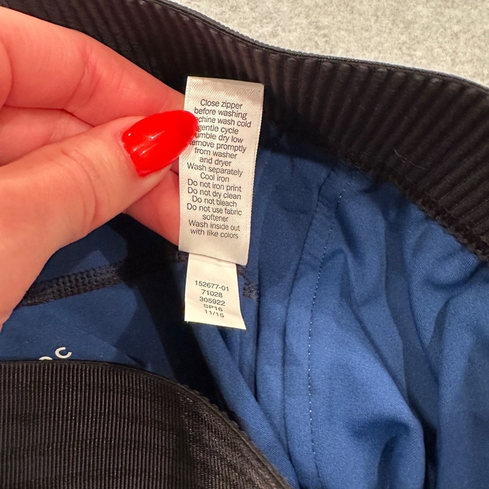 Derek Lam 10 Crosby Derek Lam x Athleta Leggings with zippers Size 26" / US 2 / IT 38 - 7 Thumbnail