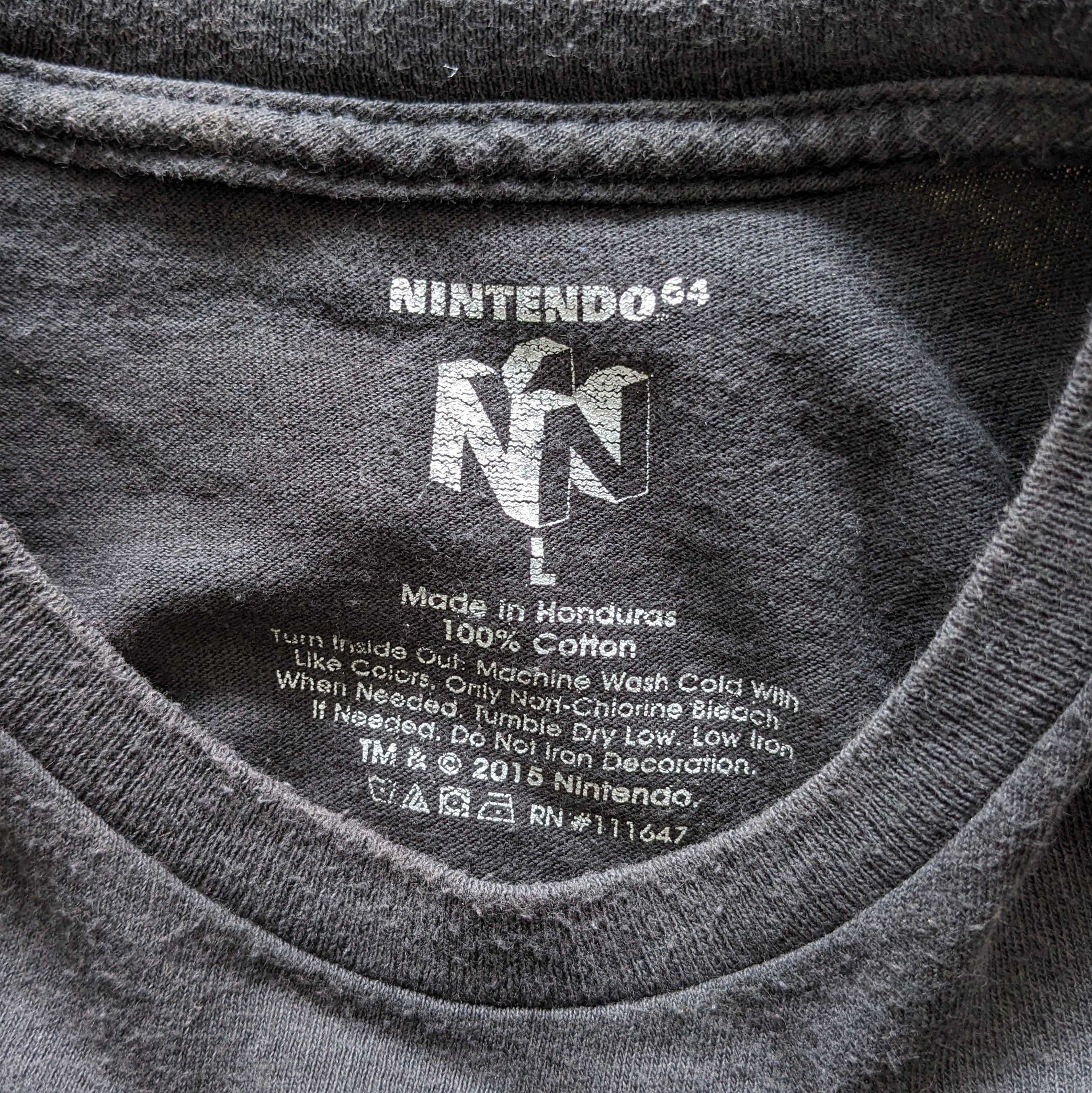 Vintage Vintage NINTENDO MEN Games T-shirt Size US L / EU 52-54 / 3 - 4 Thumbnail