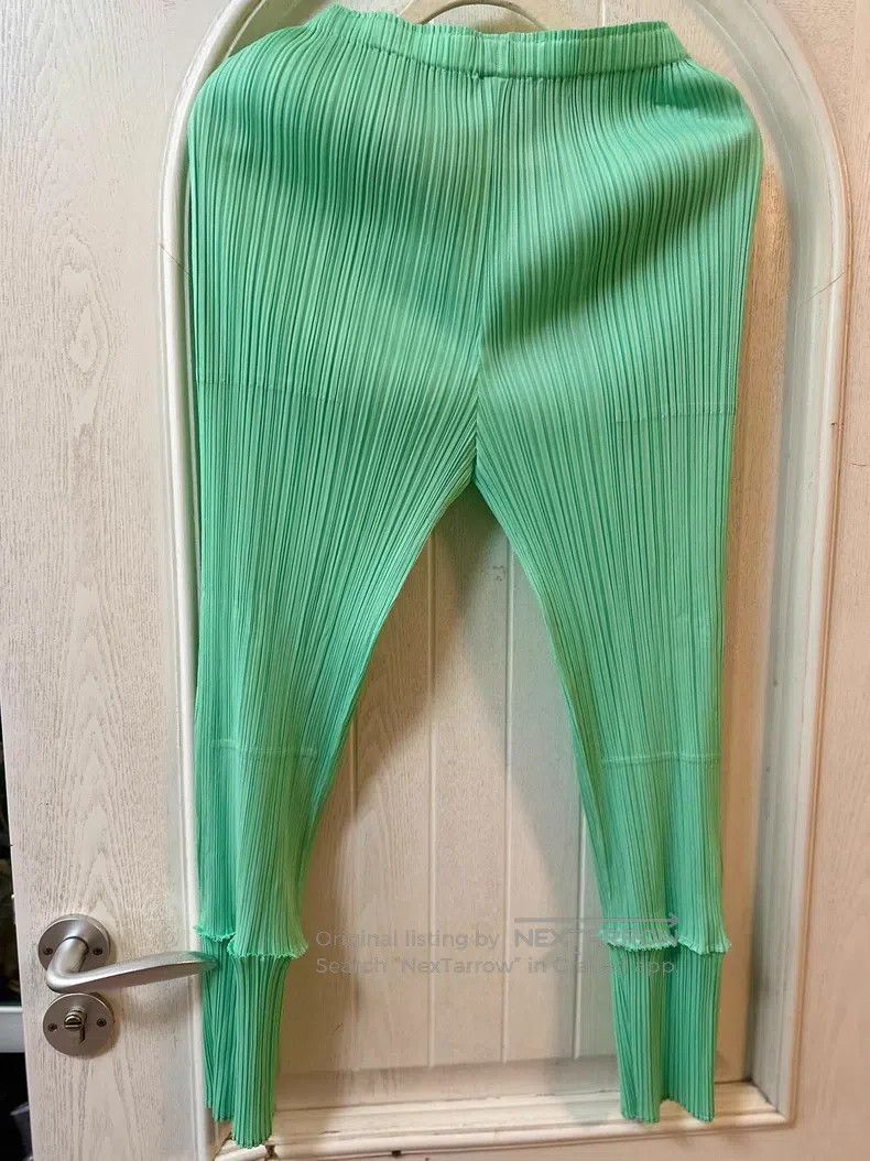 Issey Miyake Issey Miyake Green Long-Sleeve Top Size L / US 10 / IT 46 - 6 Thumbnail