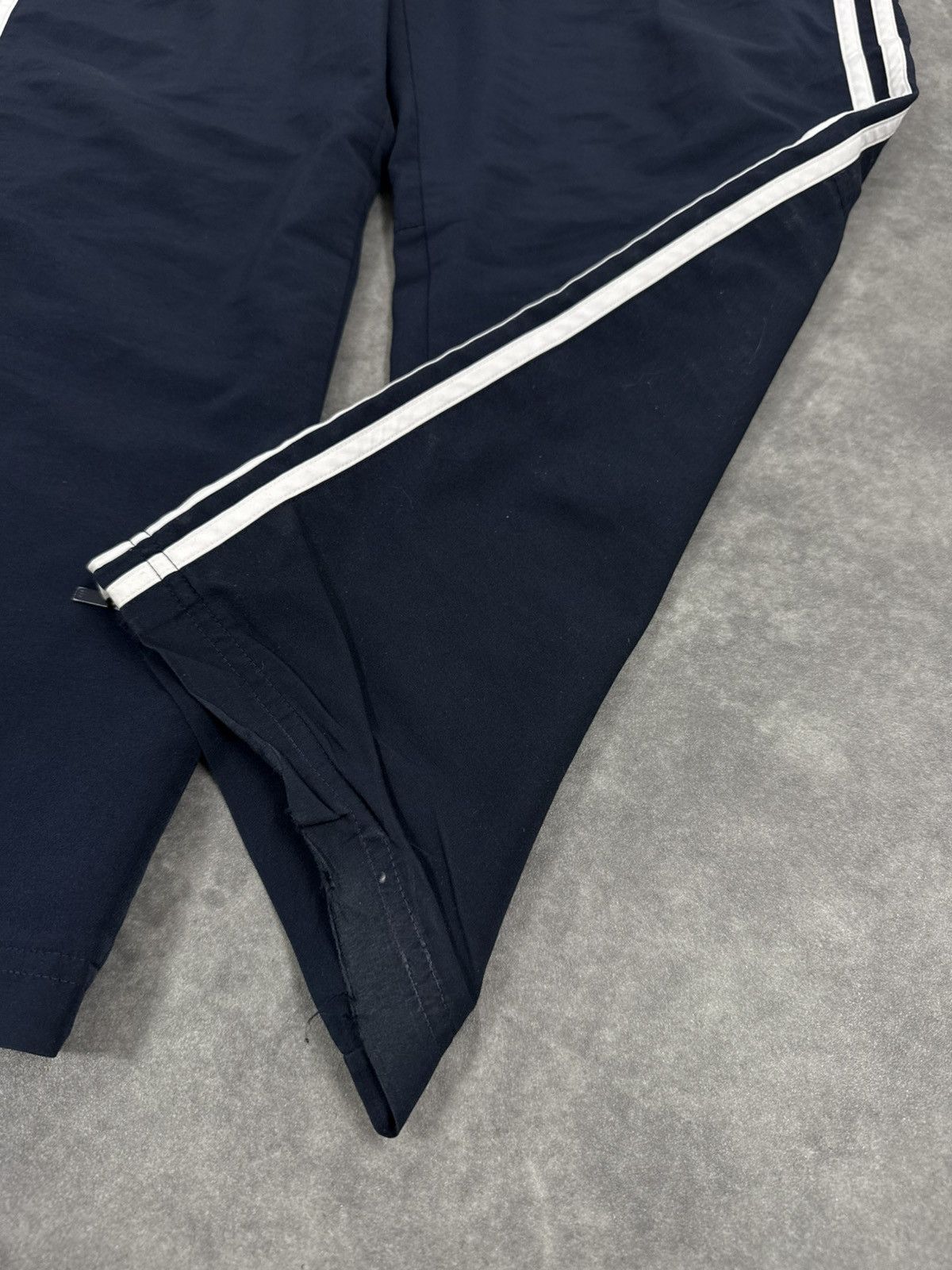 Adidas Navy adidas vintage pants parachute wide leg y2k skate Size US 34 / EU 50 - 5 Thumbnail
