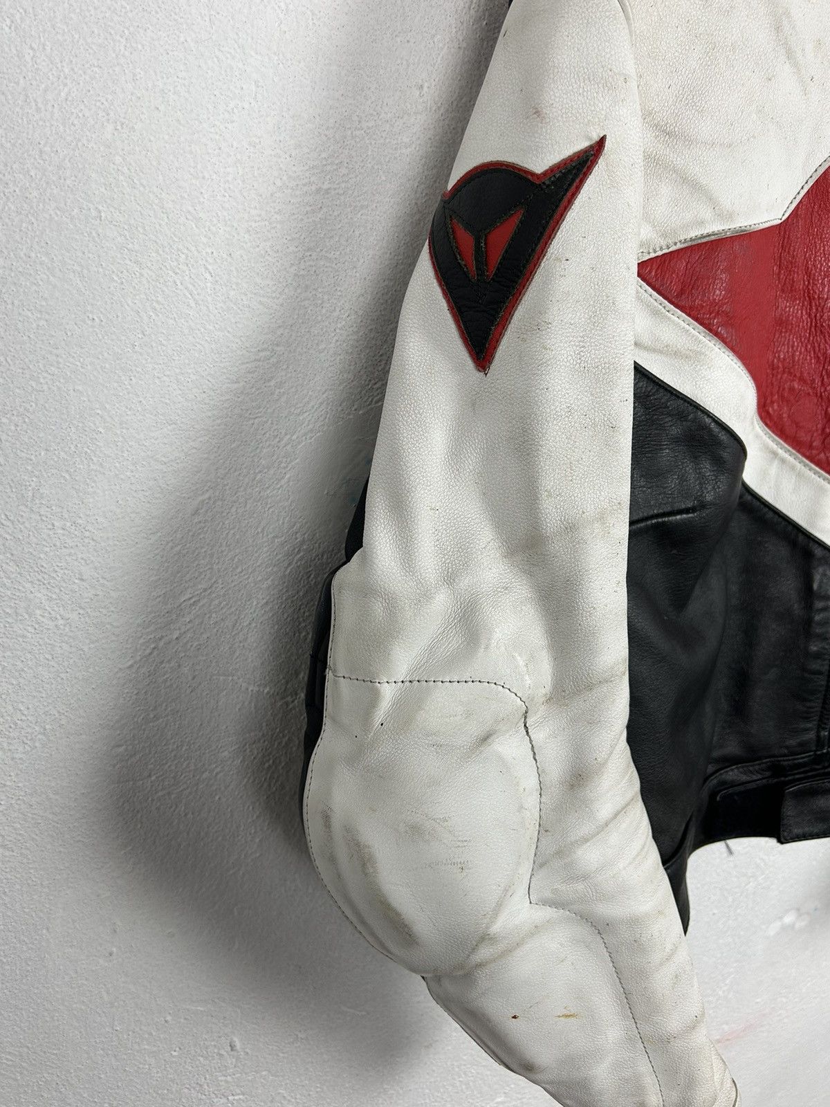 Dainese 80s Vintage Dainese Womenswear Motorcycle Leather Jacket Size XL / US 12-14 / IT 48-50 - 5 Thumbnail