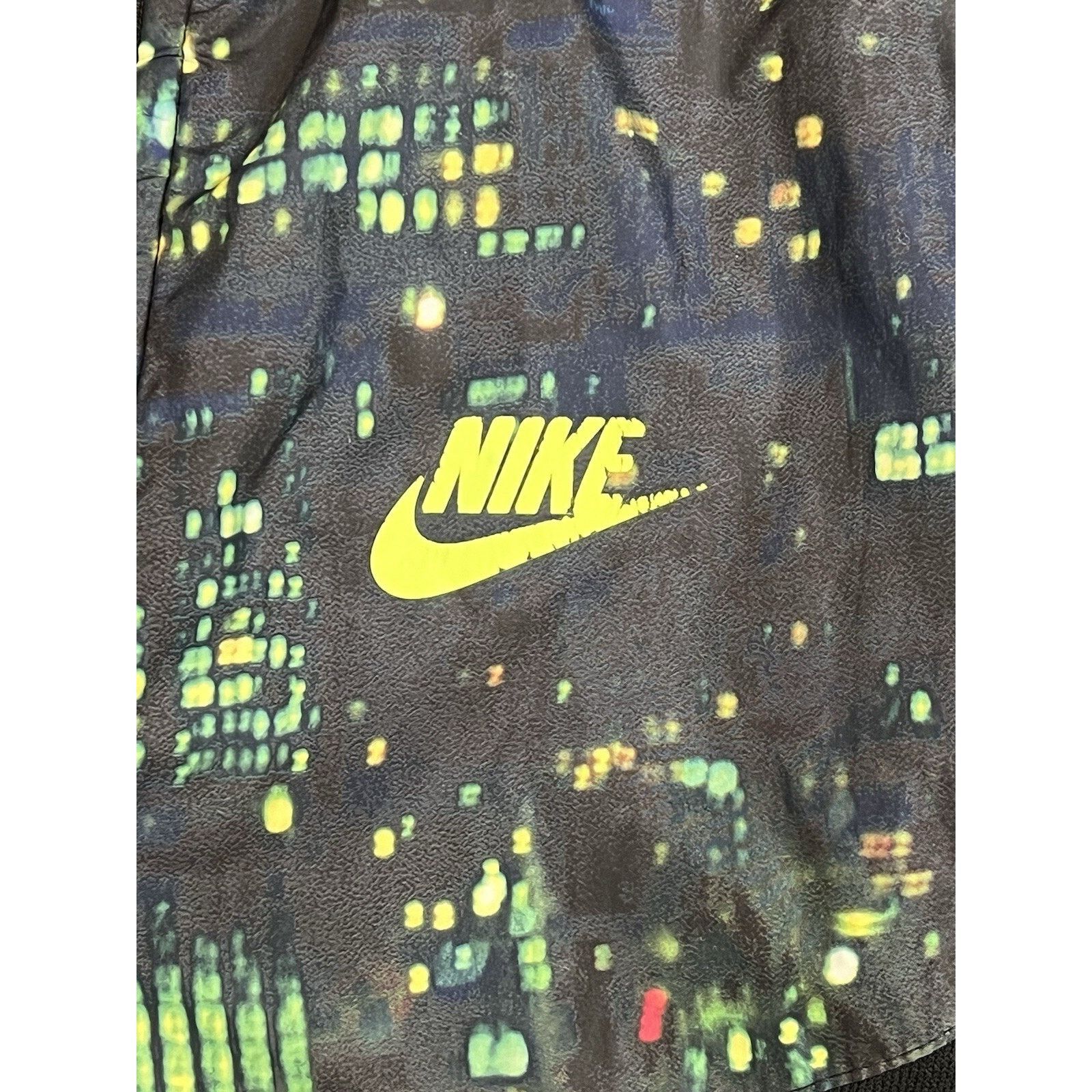 Nike Nike City Lights Windrunner Full Zip Lightweight Mens L Size US L / EU 52-54 / 3 - 2 Thumbnail