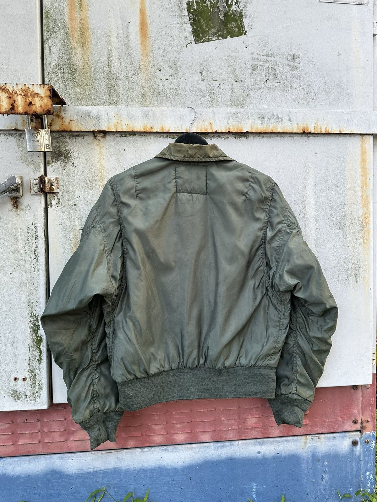Vintage 🪖Vintage Faded MA-1 Man Intermediate Bomber Jacket Size US M / EU 48-50 / 2 - 9 Thumbnail