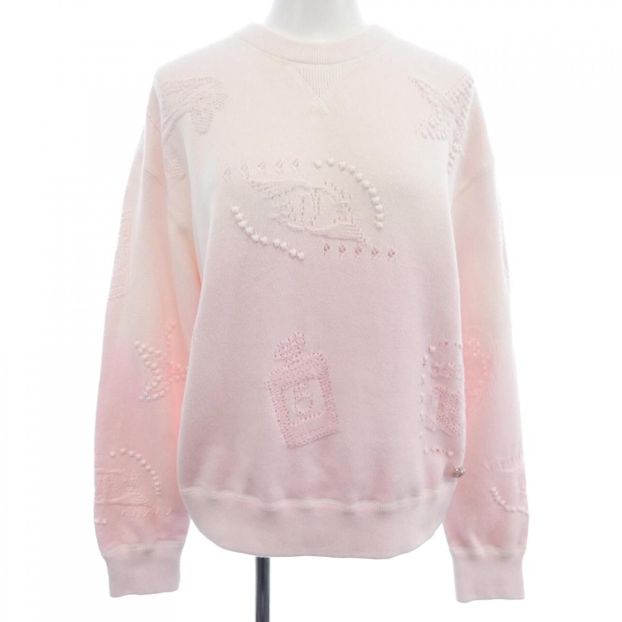 Chanel Chanel Chanel Sweatshirt Textile Sweatshirts & Hoodies P76509K10994 DUTY FREE for USA Size ONE SIZE - 1 Thumbnail