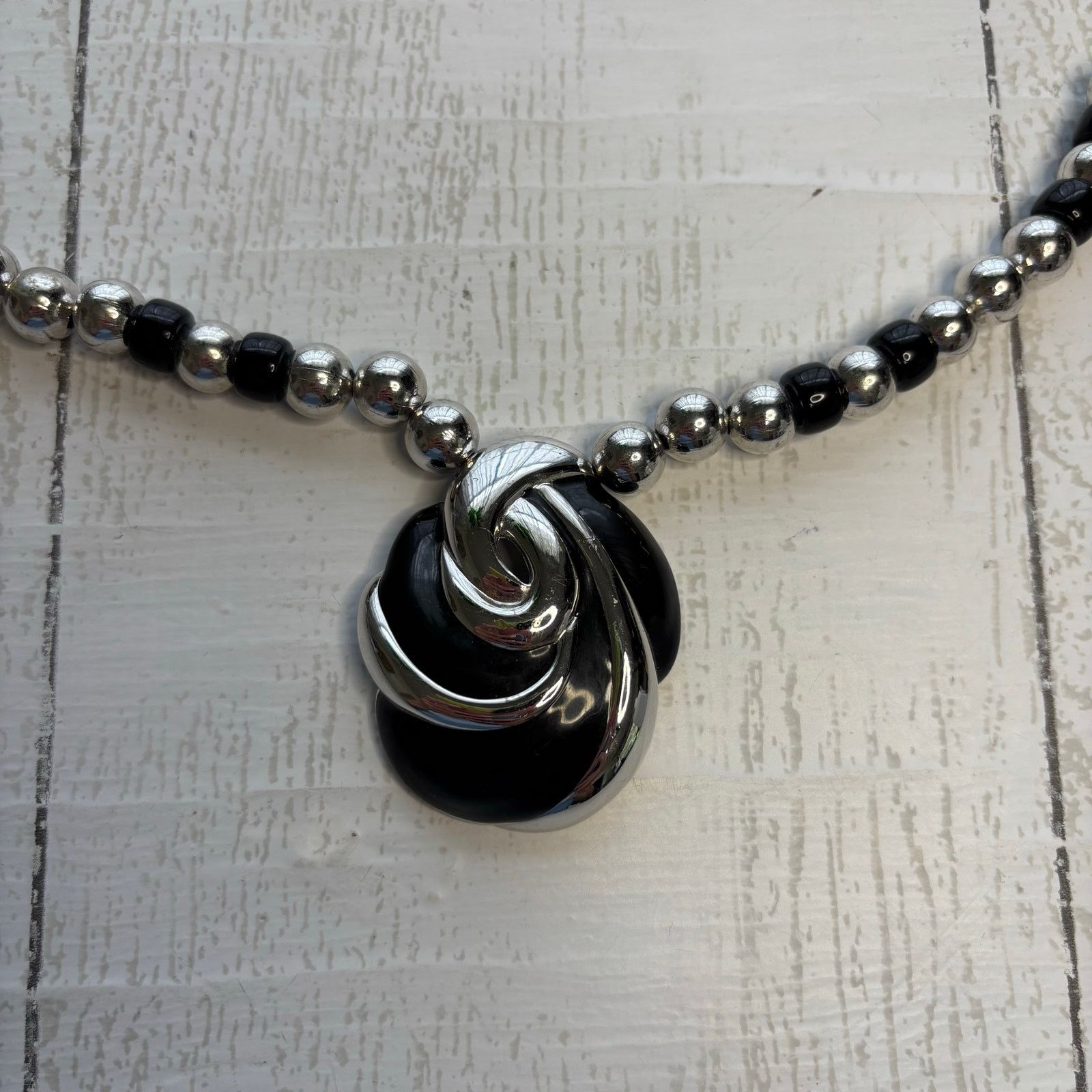 Other Vtg 1980s Napier Black & Silver Tone Swirled Disc Necklace Size ONE SIZE - 2 Thumbnail