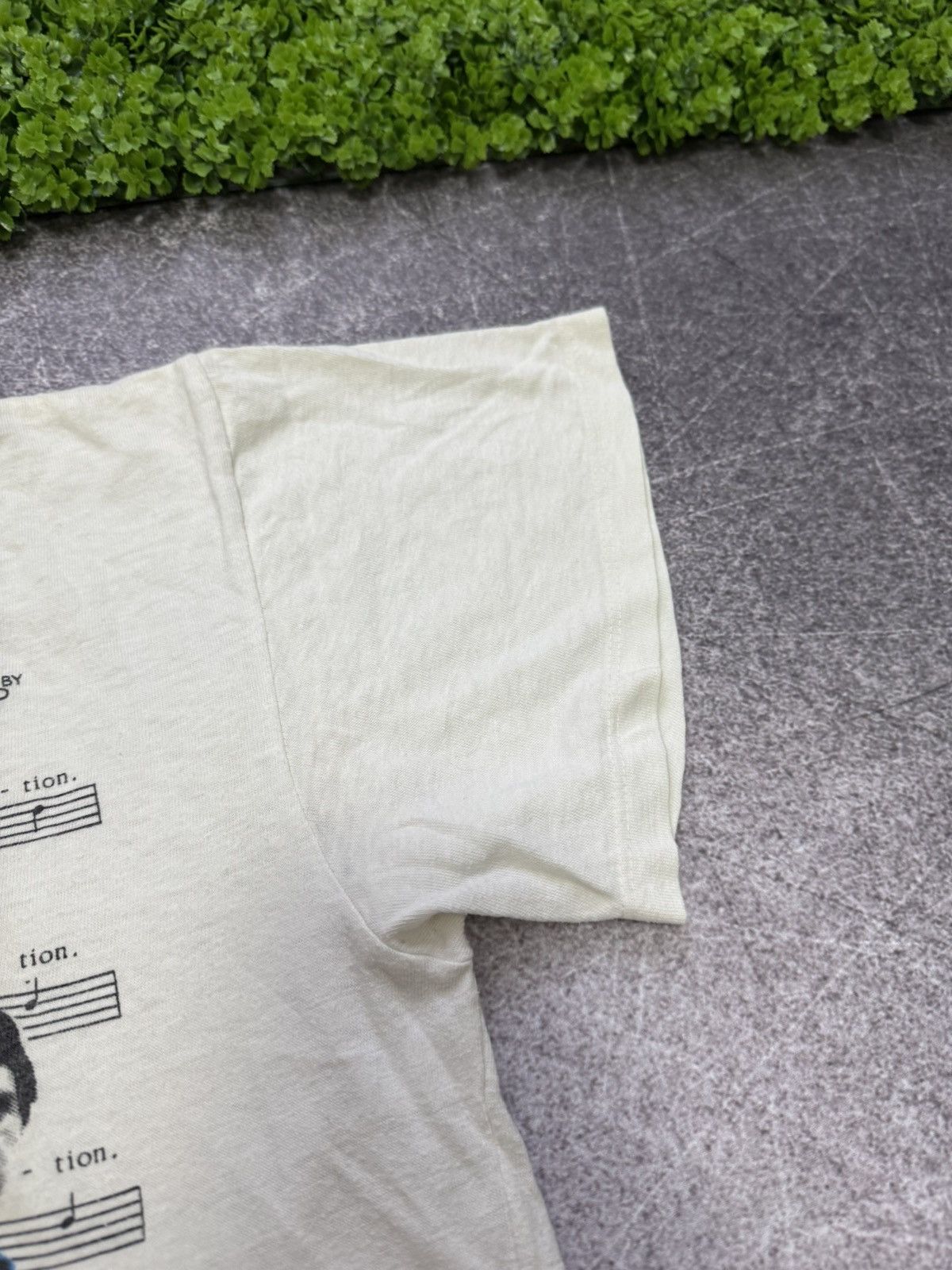 Vintage Vintage The Who 1981 T Shirt My Generation Rock Band y2k Size US M / EU 48-50 / 2 - 8 Thumbnail