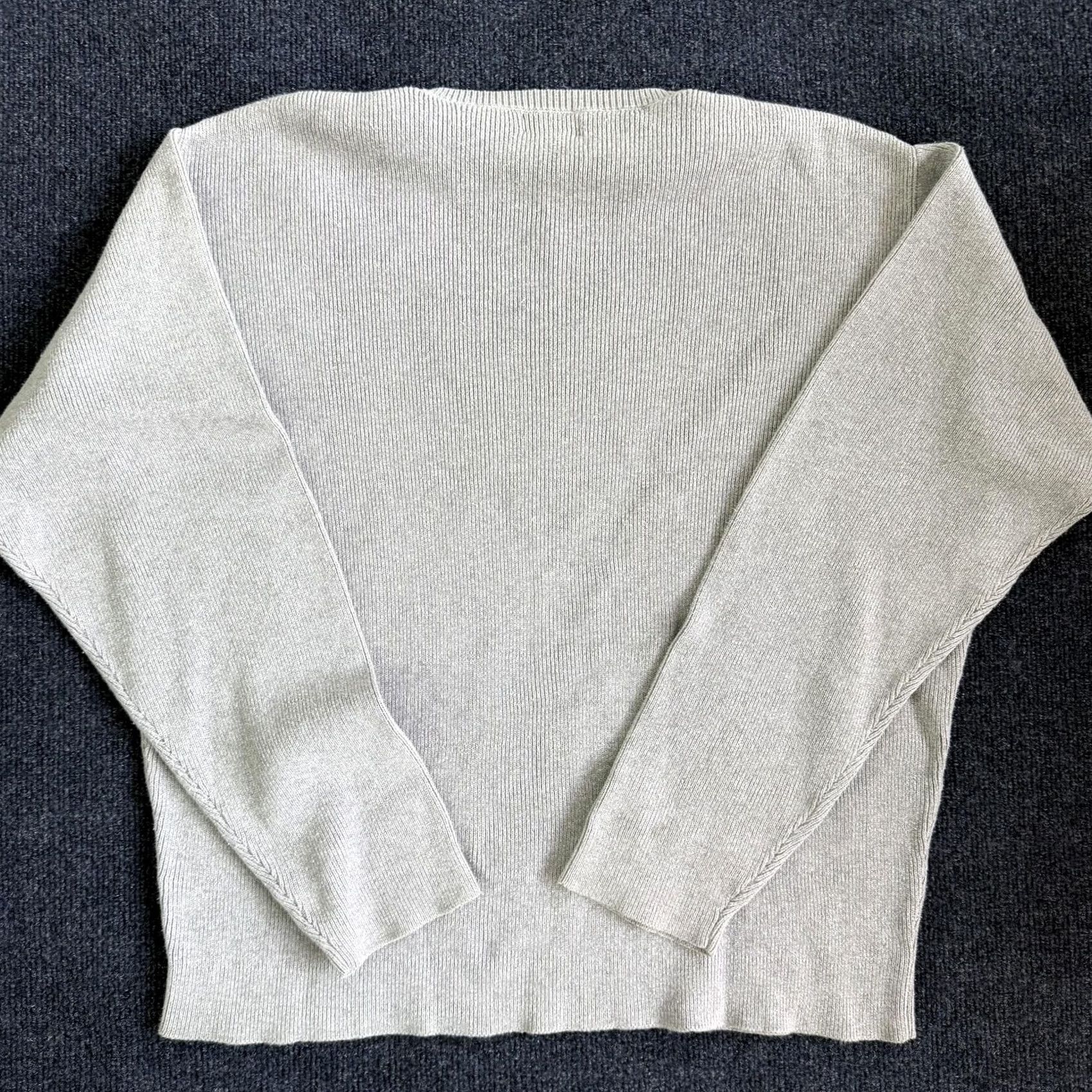 J.Crew J.Crew Womens XL Gray V Neck Cotton Knit Pullover Lightweight Sweater Size XL / US 12-14 / IT 48-50 - 3 Thumbnail