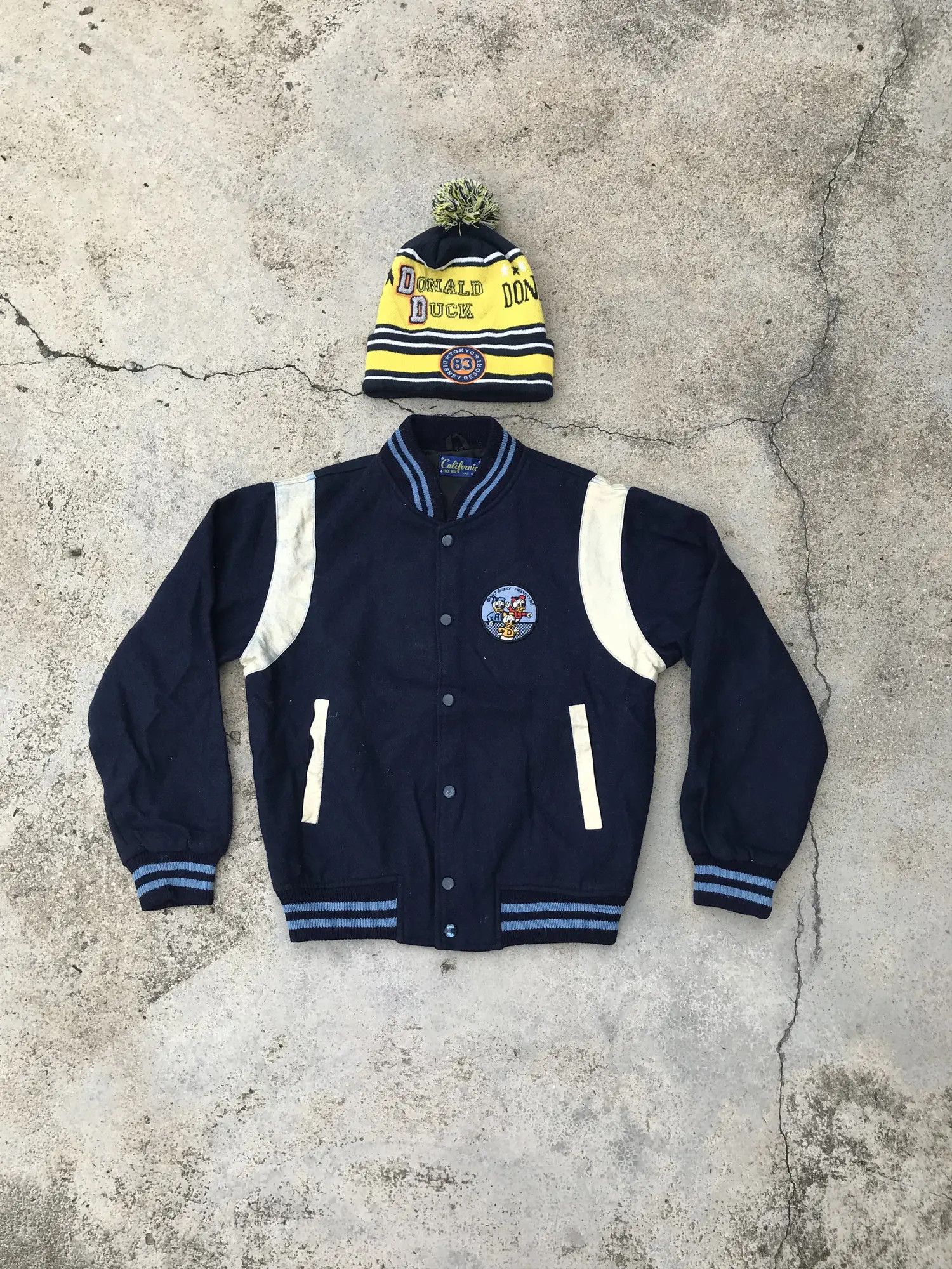 Vintage Donald Duck Vintage Varsity Jacket Size US M / EU 48-50 / 2 - 2 Thumbnail