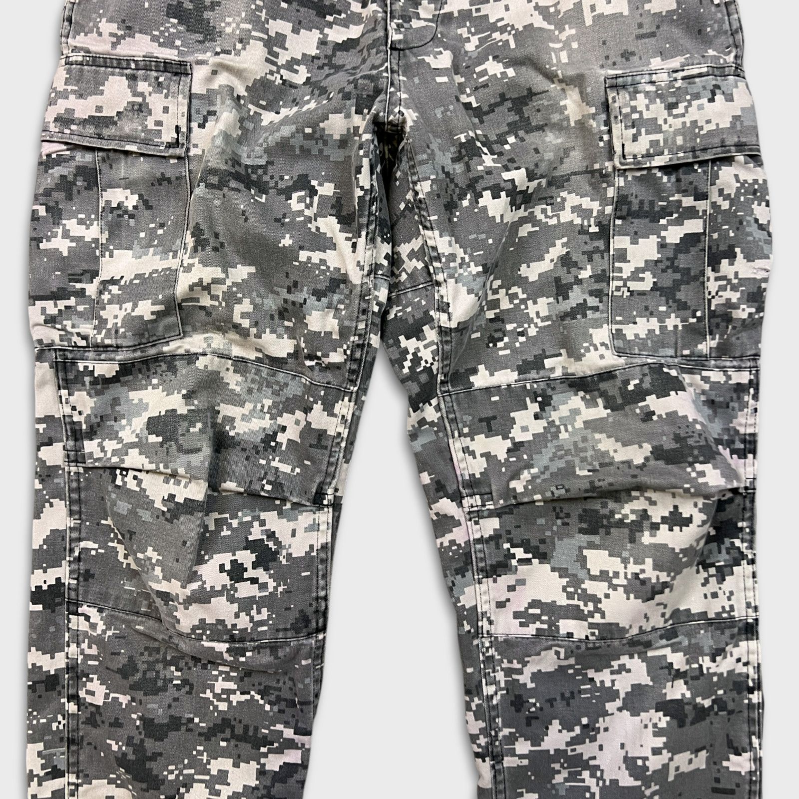 Rothco × Vintage Rothco Pants 29x30 Military Digital Camo Army Tactical Cargo Size US 32 / EU 48 - 4 Thumbnail
