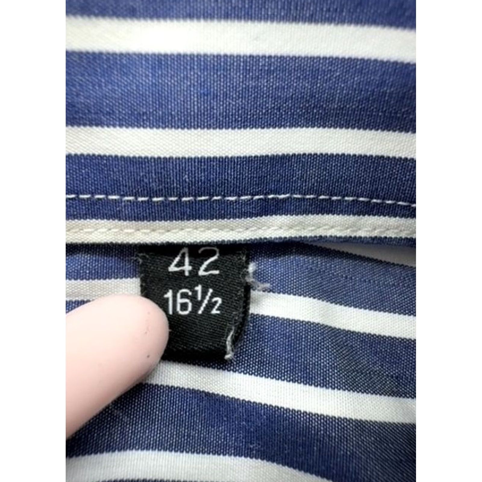 Hugo Boss VINTAGE Hugo Boss Mens Blue Striped Slim Fit Dress Shirt 42 Button-Down Collar Used Shirt Mens 42 Blue Striped Dress Shirt Business Prime Size 42R - 4 Thumbnail