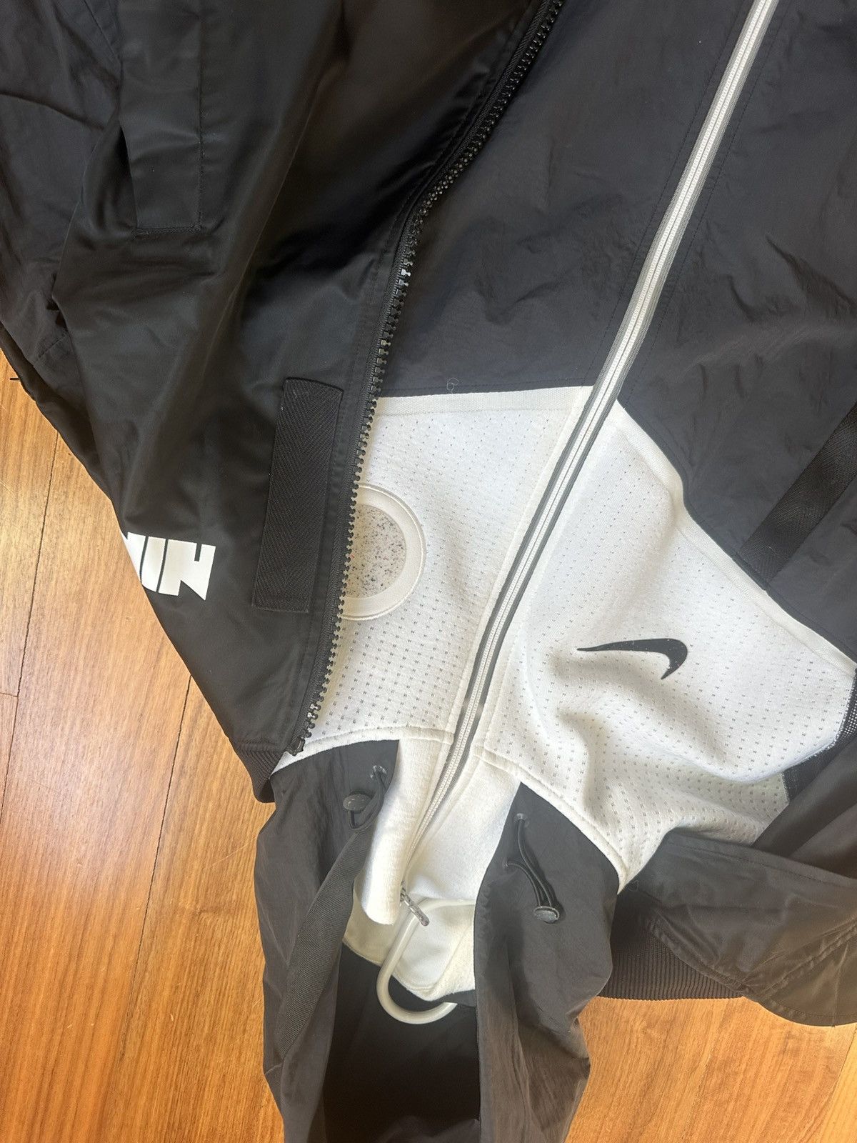 Nike × Sacai Nike x Sacai Layered Hybrid Jacket Double Zip Hooded Size US M / EU 48-50 / 2 - 4 Thumbnail
