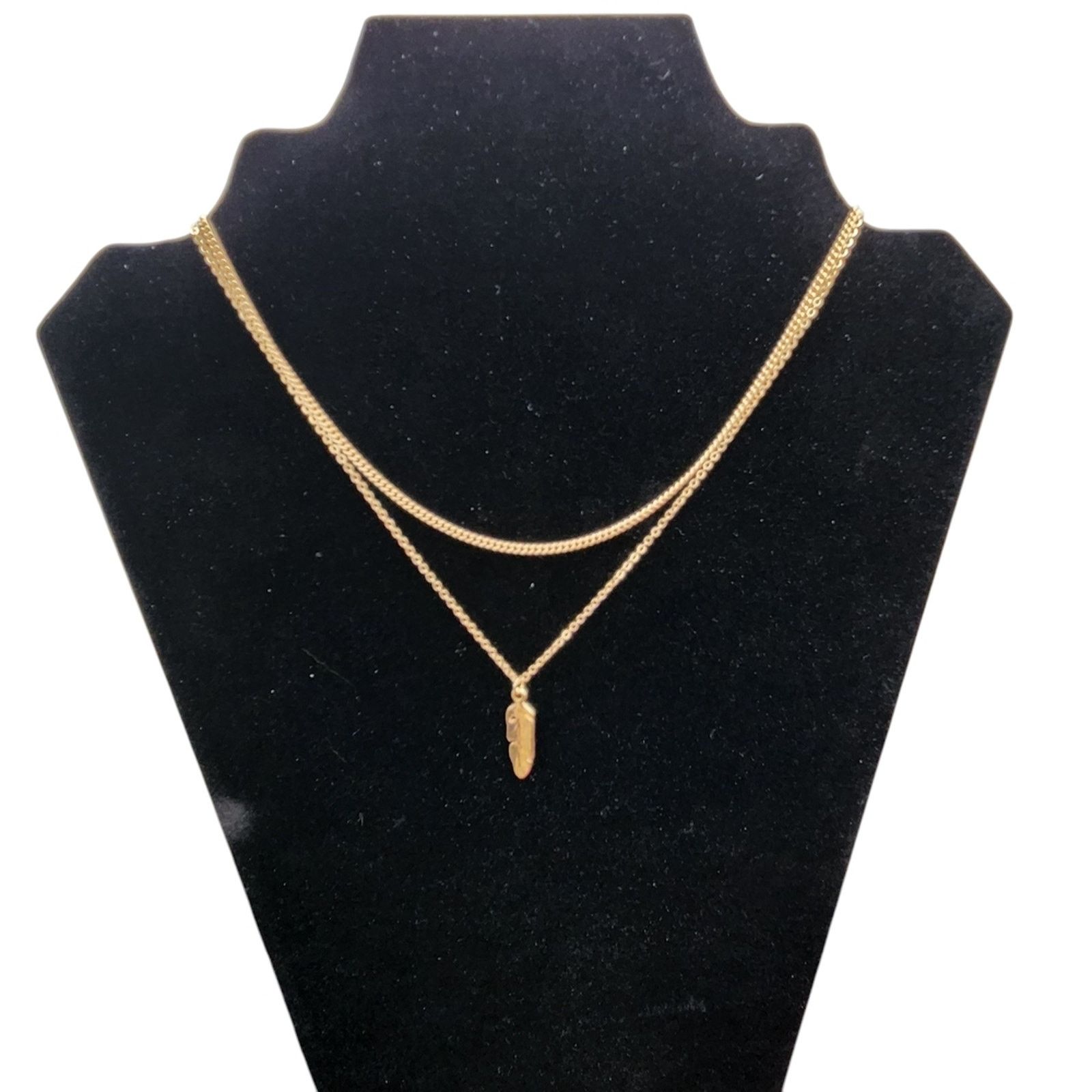 Other Gold Layered Necklace Feather Pendant Nature Inspired Size ONE SIZE - 3 Thumbnail
