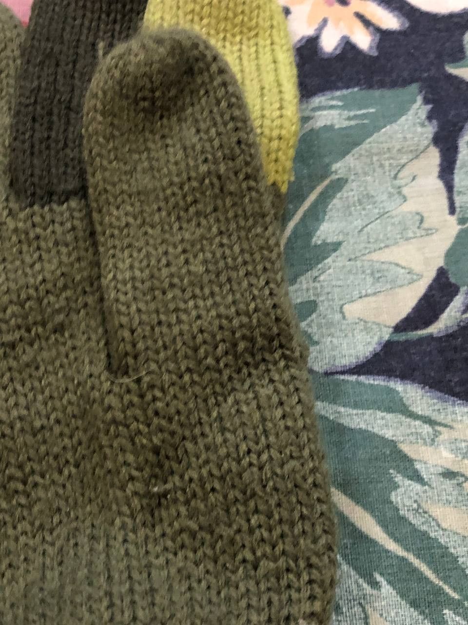 O'Neill Vintage Gloves + hats O'Neill logo green crazy Y2K streetwea Size ONE SIZE - 11 Thumbnail