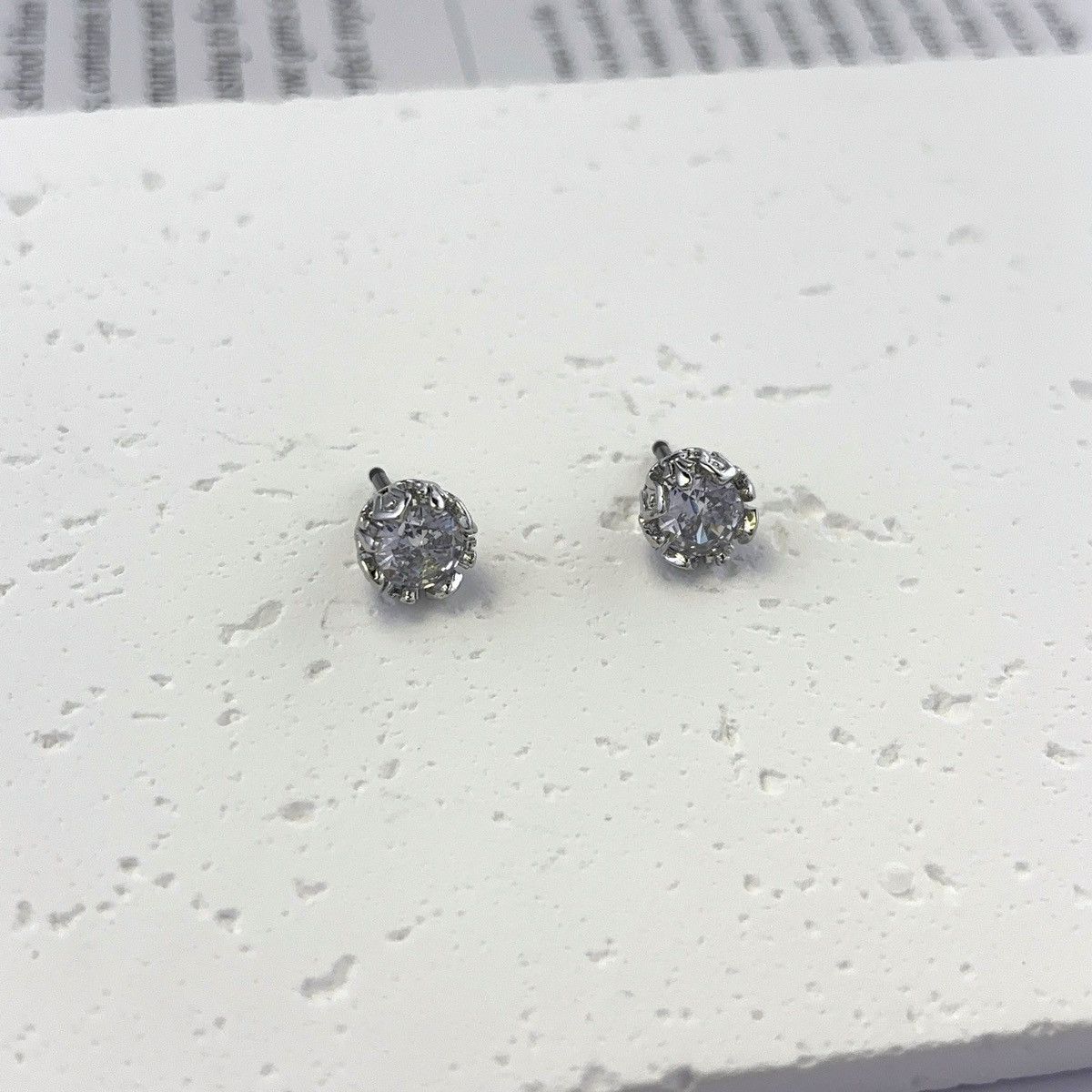 Other Stainless Steel Retro Vintage CZ Screw-Back Stud Earrings Size ONE SIZE - 1 Thumbnail