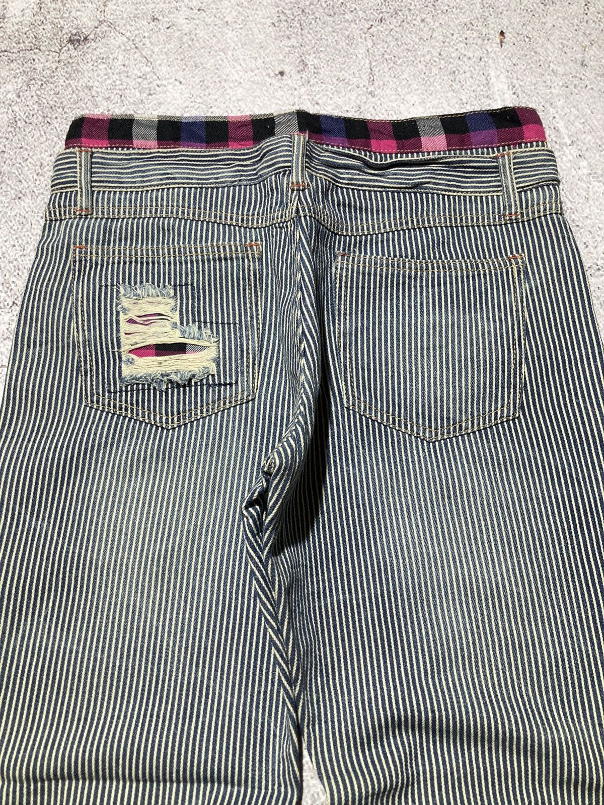 Japanese Brand 2000s Japanese Brand Double Waist Ripped Striped Pants Size US 29 - 13 Thumbnail