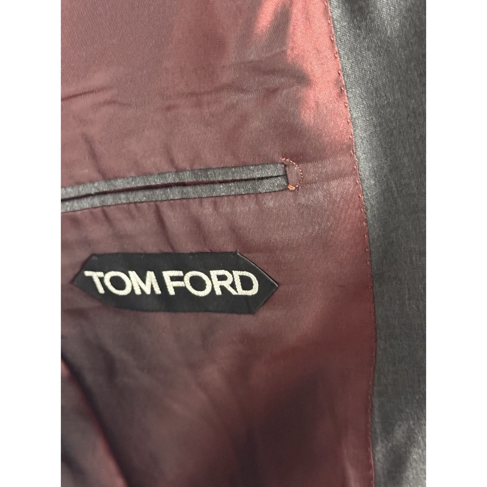 Tom Ford Tom Ford Gray Suit Jacket Blazer 50/40 US Wool Notch Lapel Size 40R - 2 Thumbnail