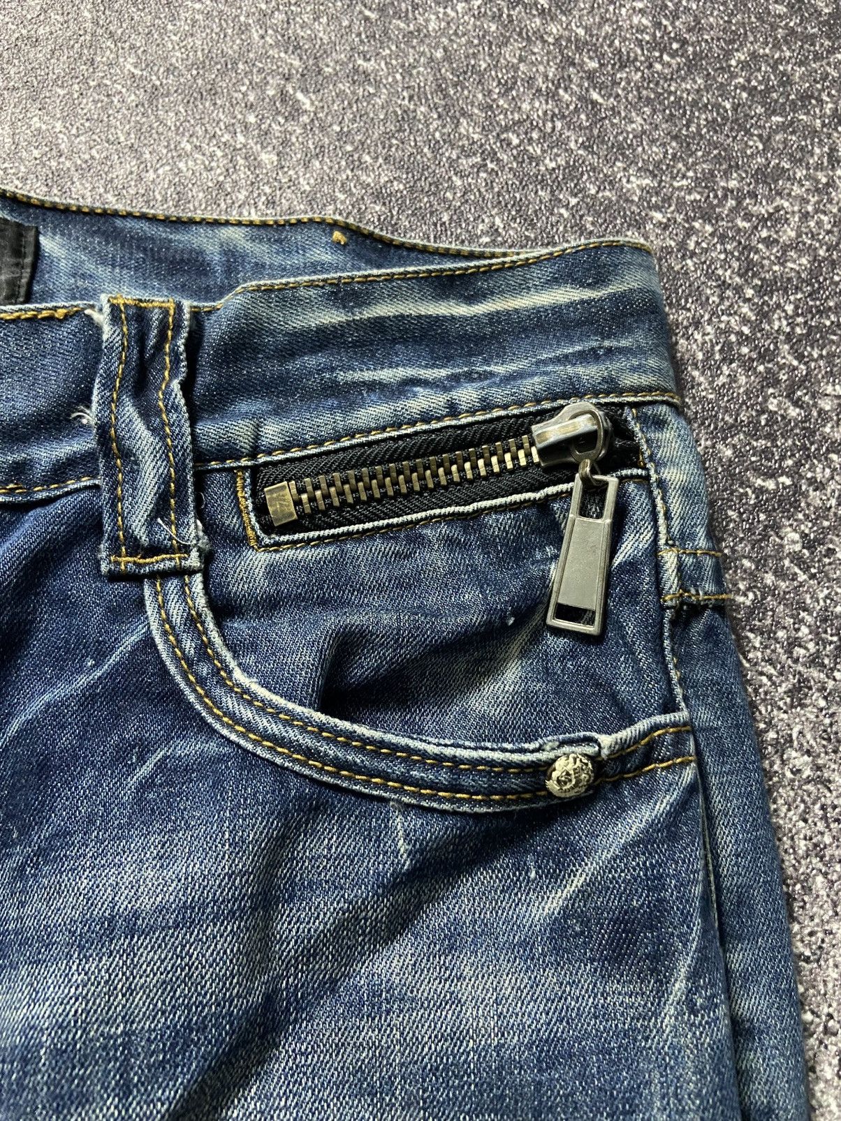 Japanese Brand × Mari's Rock Red pepper skull denim Size US 34 / EU 50 - 3 Thumbnail