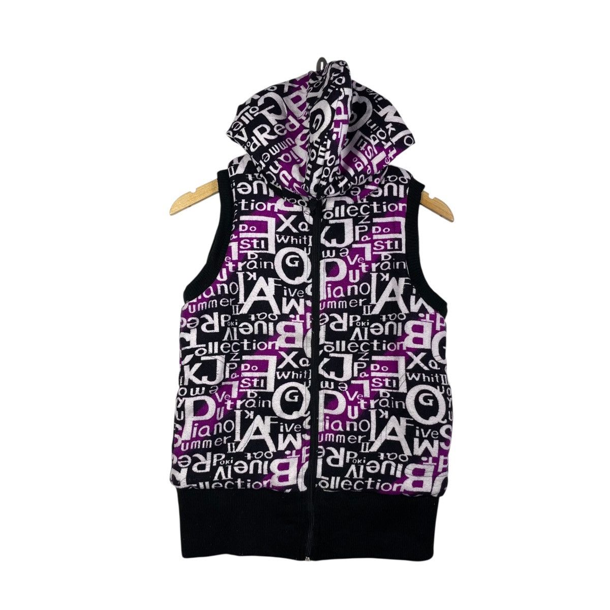 Vintage Rote Rose All Over Graphic Hooded Puffer Vest Purple Black Size M / US 6-8 / IT 42-44 - 1 Thumbnail