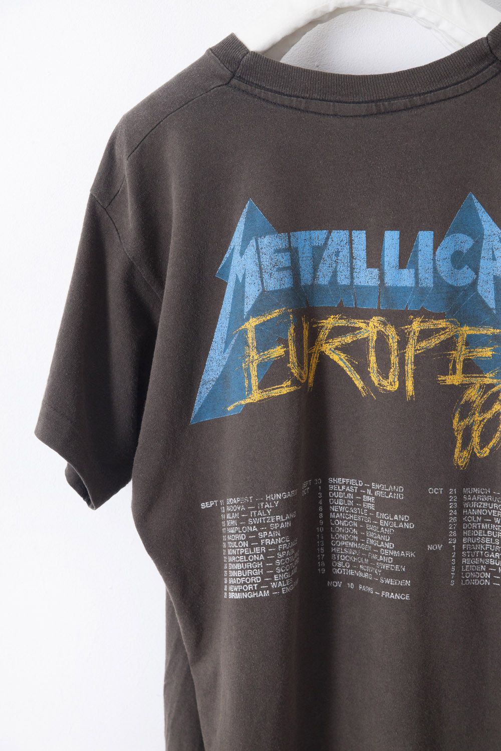 Metallica Metallica And Justice For All Europe 88 t-shirt Size US M / EU 48-50 / 2 - 4 Thumbnail