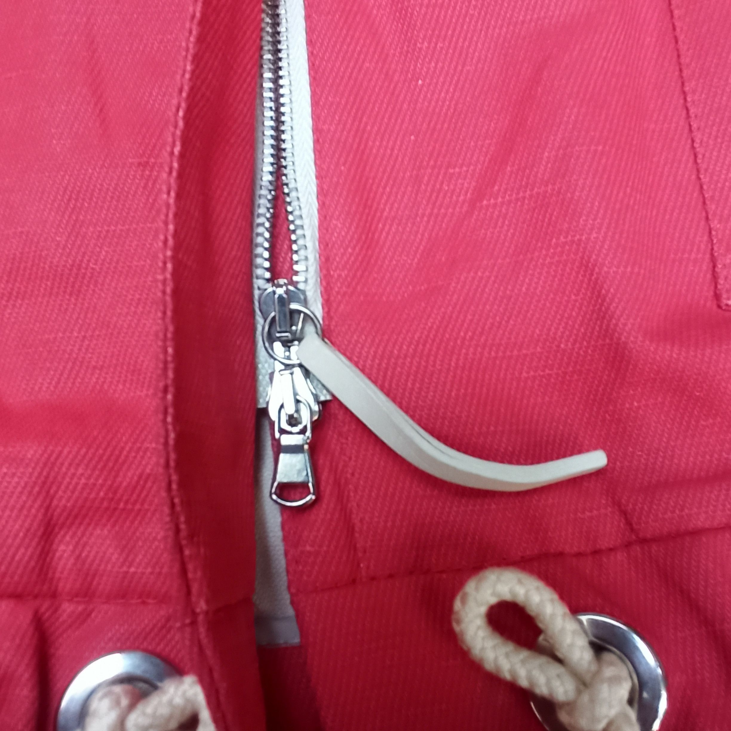 Fabiana Filippi Red Jacket Hoodie Fabiana Filippi Size XS / US 0-2 / IT 36-38 - 4 Thumbnail