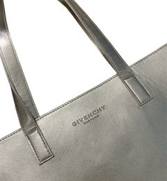 Givenchy parfums bag on sale price