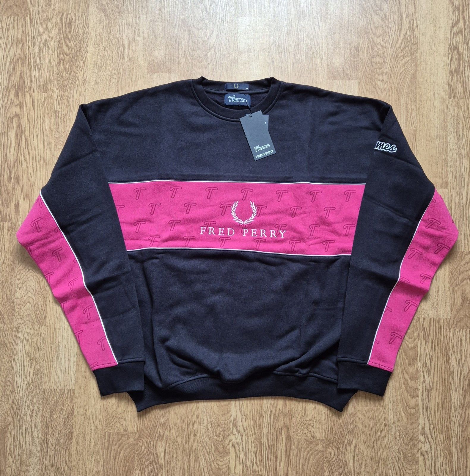 Thames Thames x Fred Perry Chest Panel Sweatshirt Black Medium SS19 Size US M / EU 48-50 / 2 - 1 Thumbnail