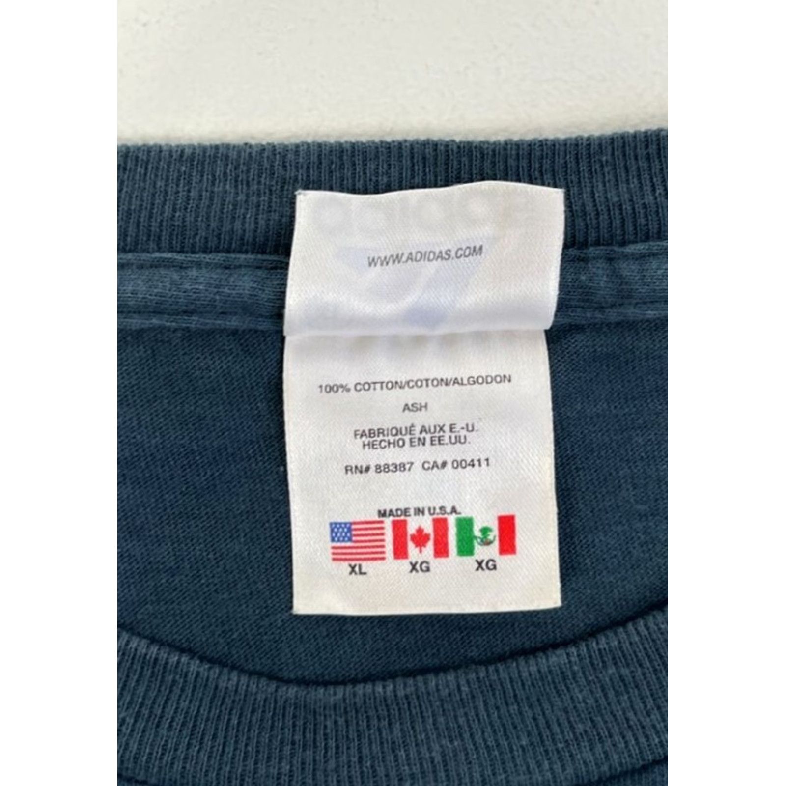 Adidas VINTAGE Adidas T-Shirt Men’s 90s Double-Sided Made in USA XL Navy Blue Cotton Logo Crew Neck Short Sleeve Size US XL / EU 56 / 4 - 5 Thumbnail