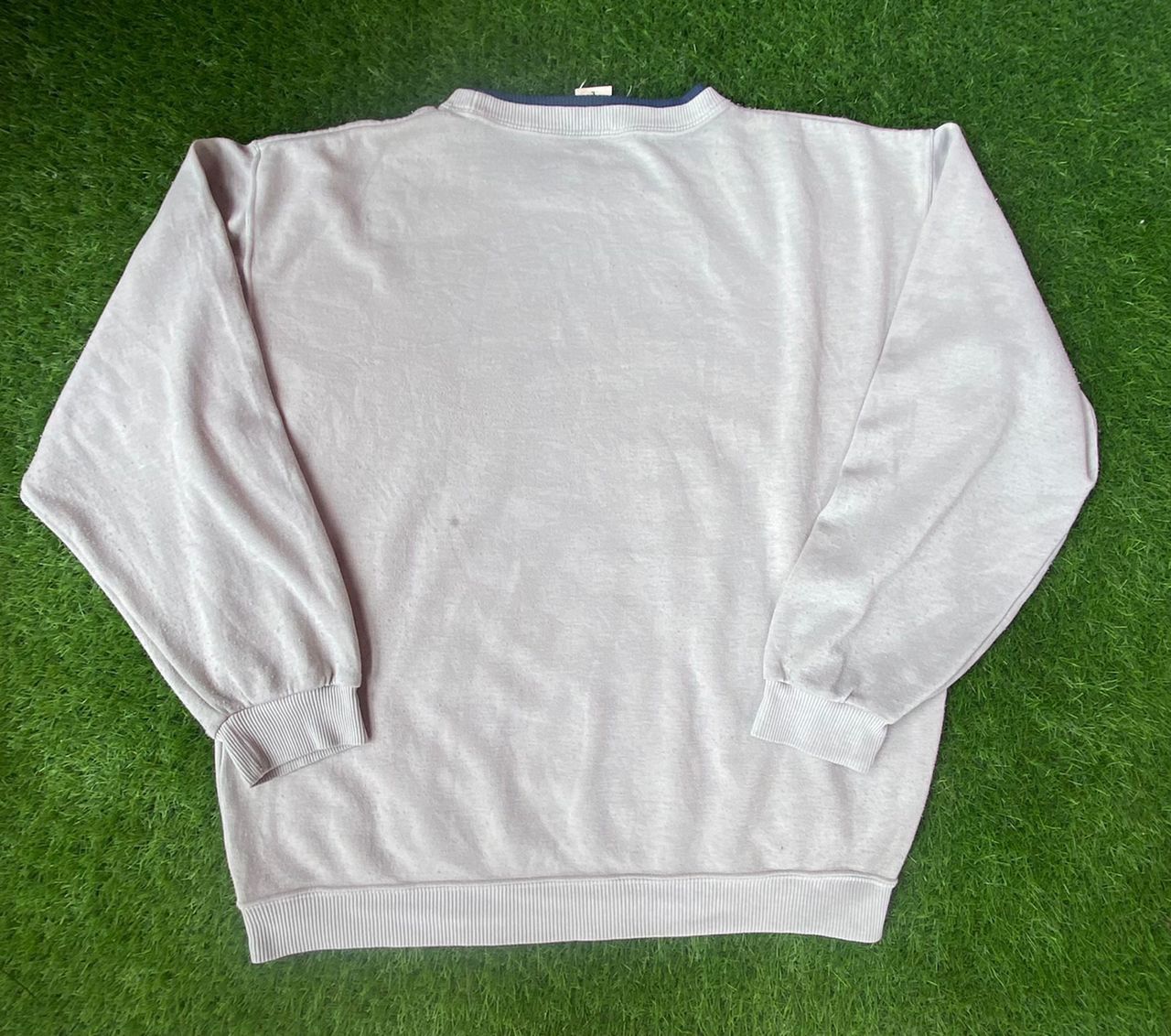 Vintage Vintage Hanes Sweatshirt Crewneck Size US L / EU 52-54 / 3 - 2 Thumbnail