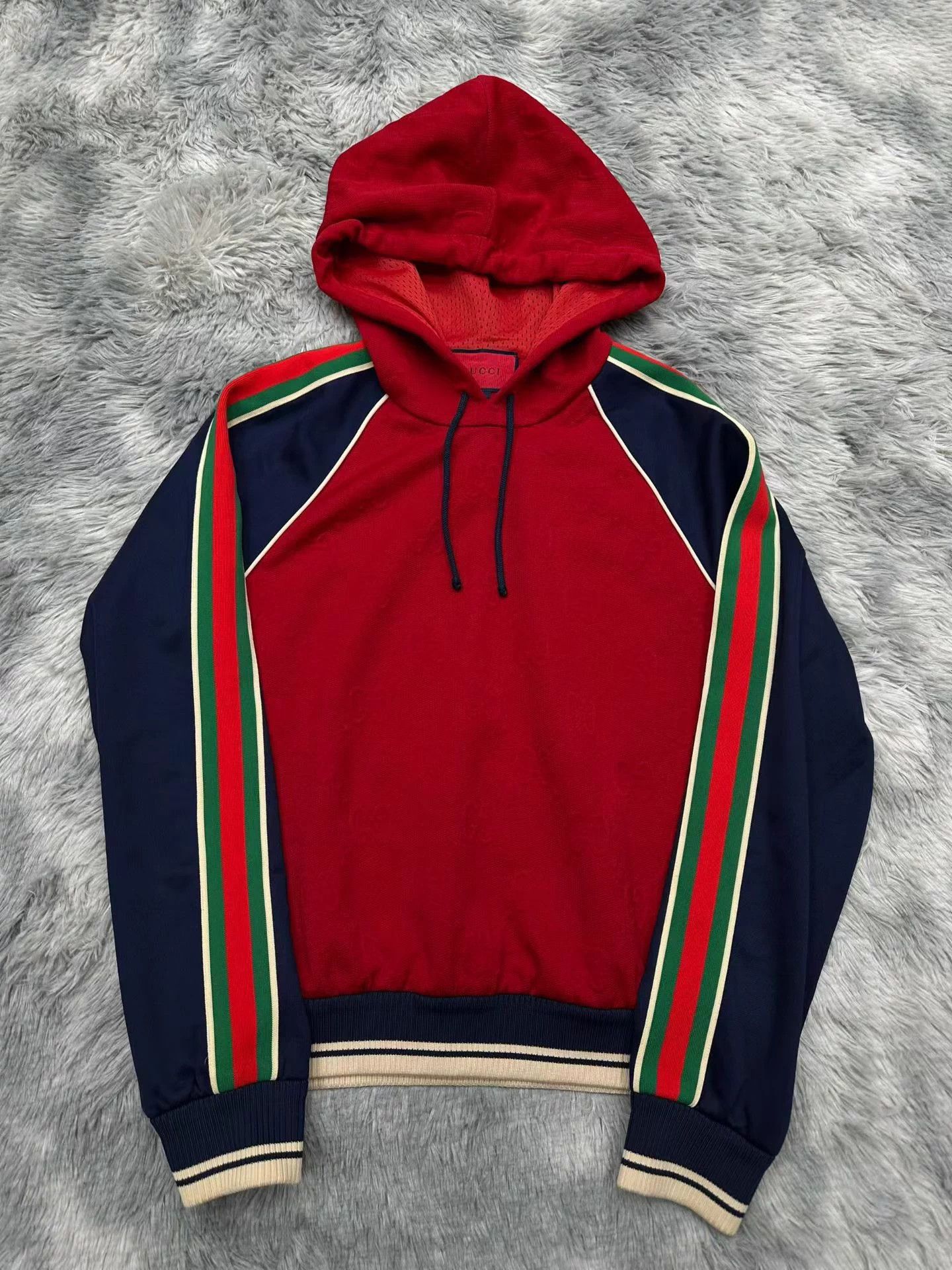 Gucci Gucci GG embossed allover print hoodie XS Size US XS / EU 42 / 0 - 1 Thumbnail