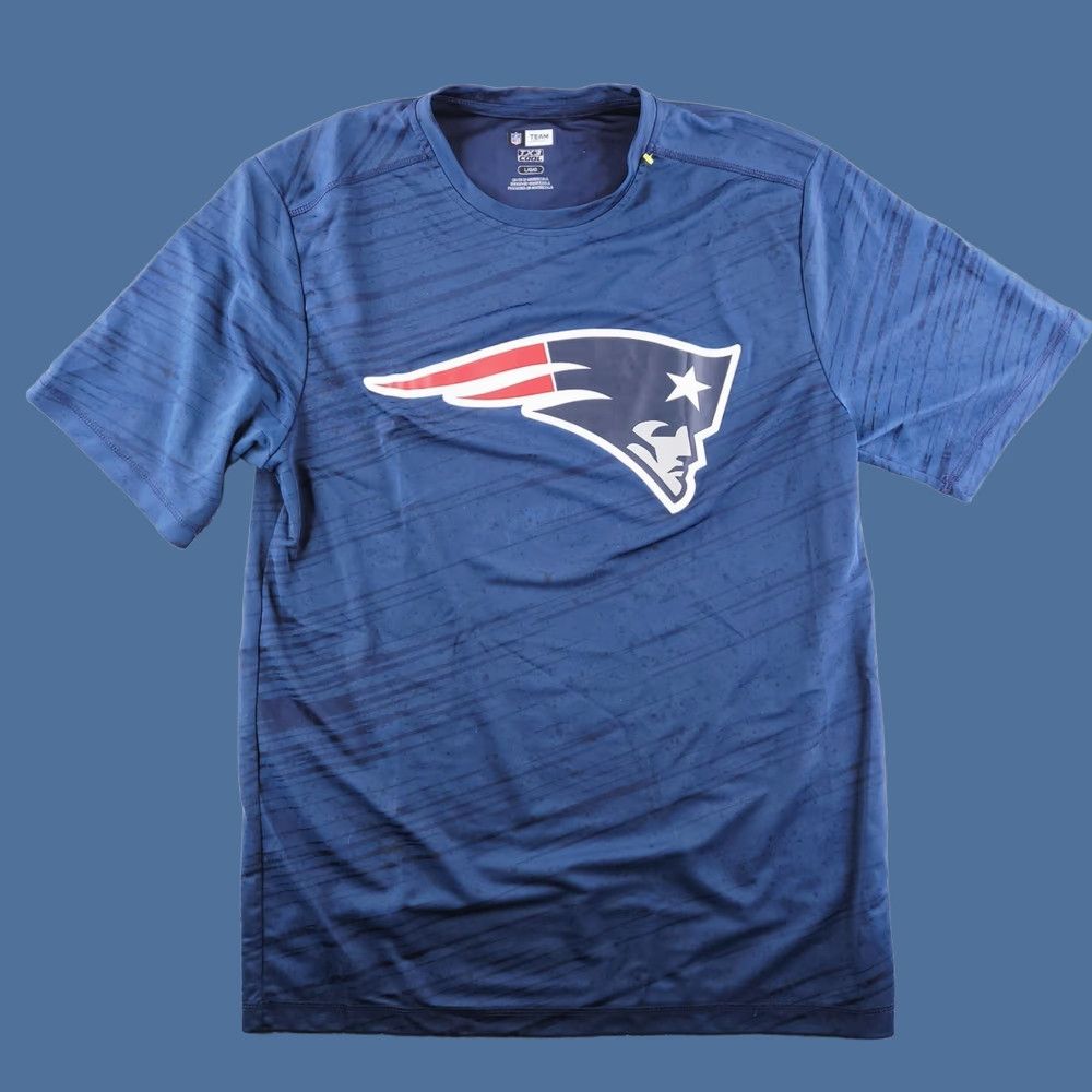 NFL NFL Shirt Mens Large Patriots TX3 Cool Short Sleeve Performance Gym Running Size US L / EU 52-54 / 3 - 1 Thumbnail