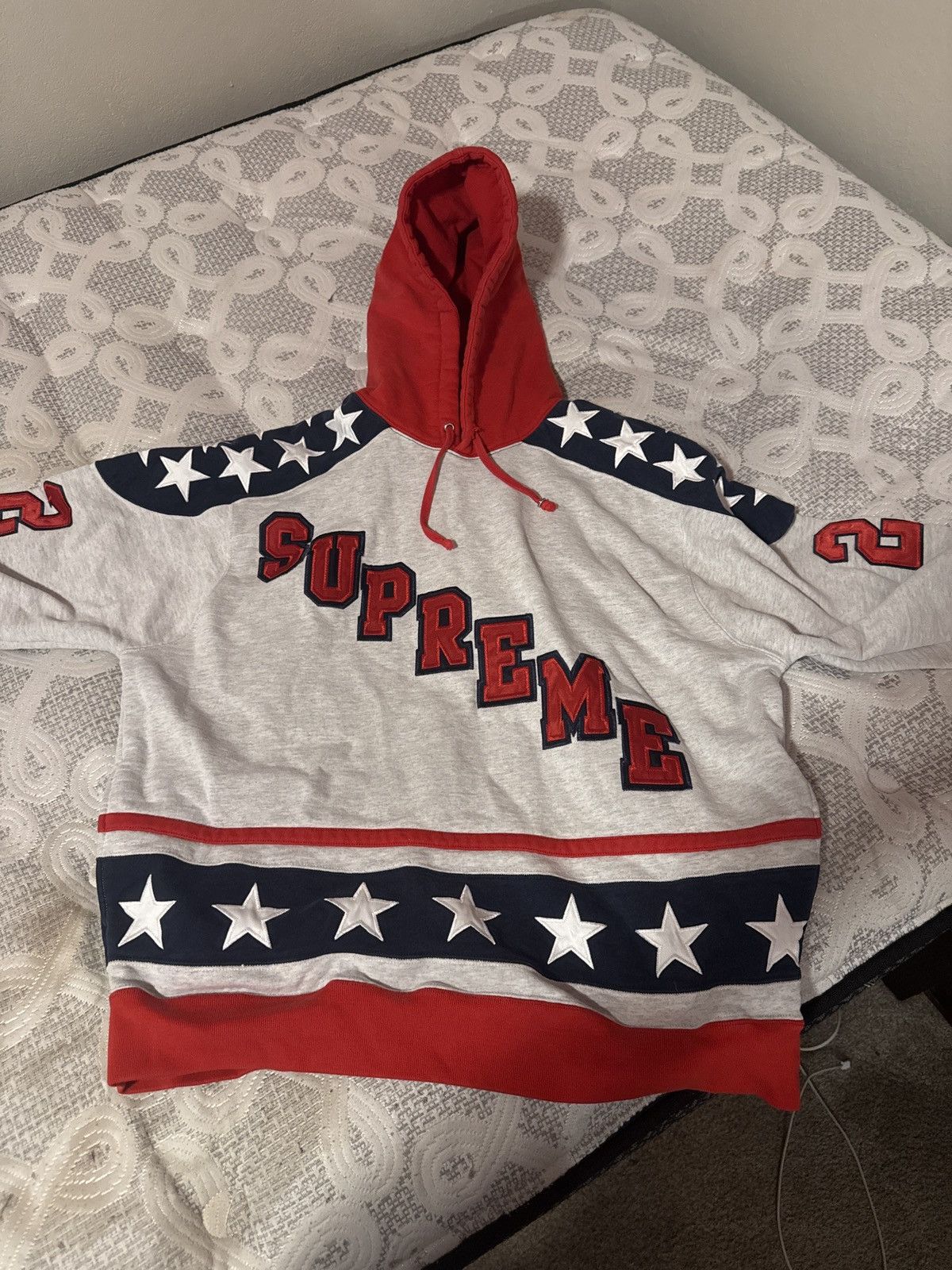Supreme Supreme- Hockey Hooded Sweatshirt Size US M / EU 48-50 / 2 - 1 Thumbnail