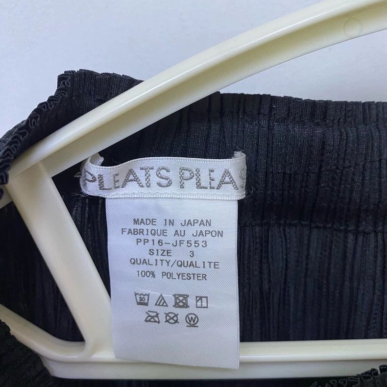 Issey Miyake Issey Miyake size:3 Black pleated wide-leg pants Size 31" - 3 Thumbnail