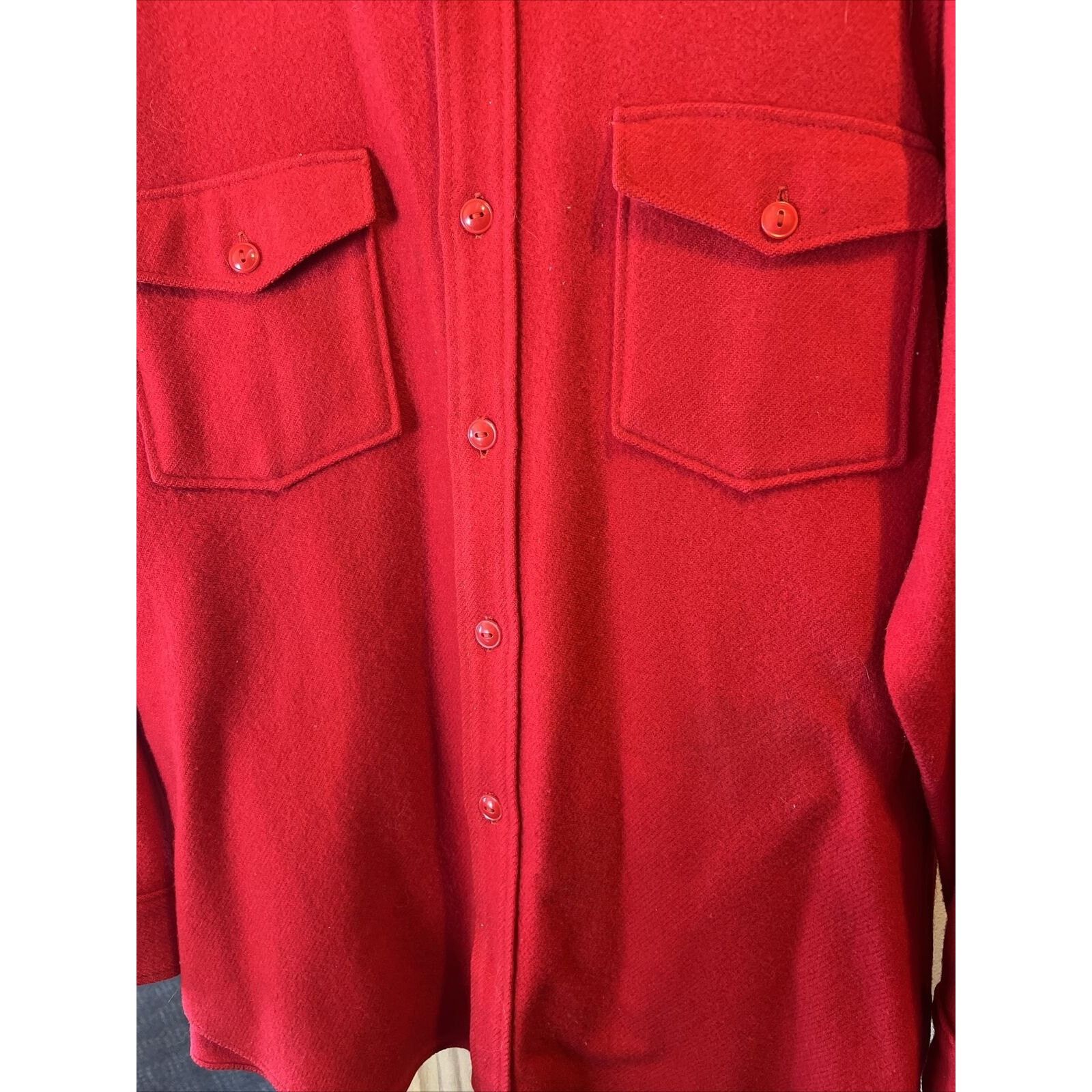 Woolrich Woolen Mills Woolrich Vintage Mens 16 Red Wool Western Distressed Flannel Size US L / EU 52-54 / 3 - 14 Thumbnail