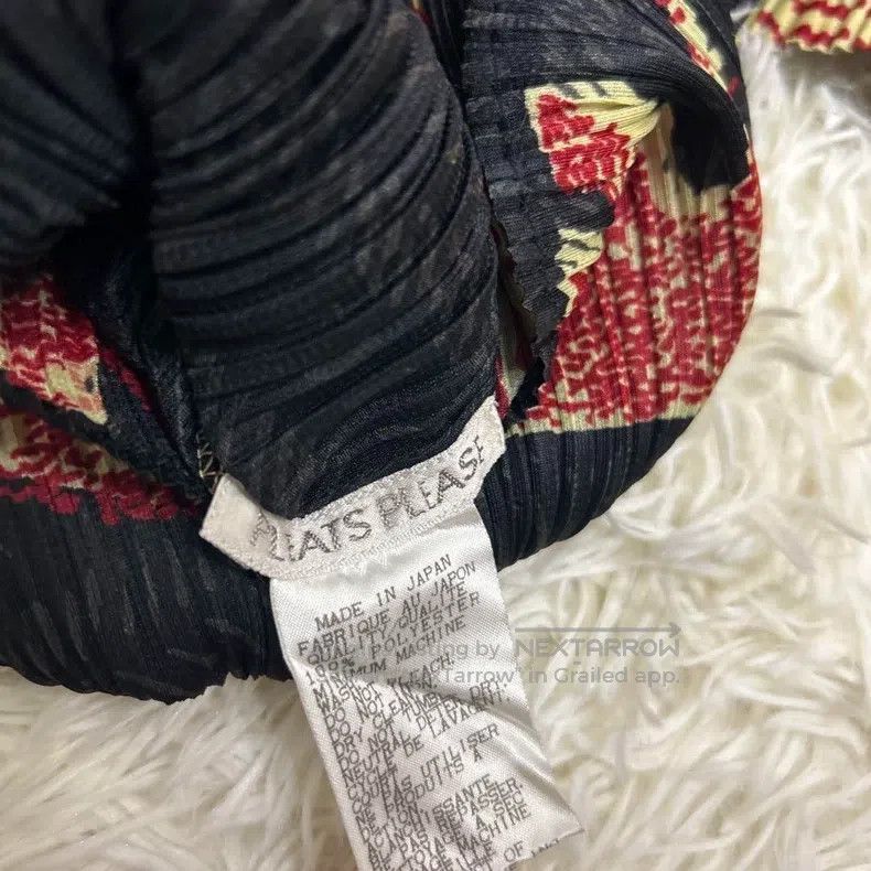 Issey Miyake Issey Miyake Vintage Black Elephant Print Ruched Top Size L / US 10 / IT 46 - 9 Thumbnail