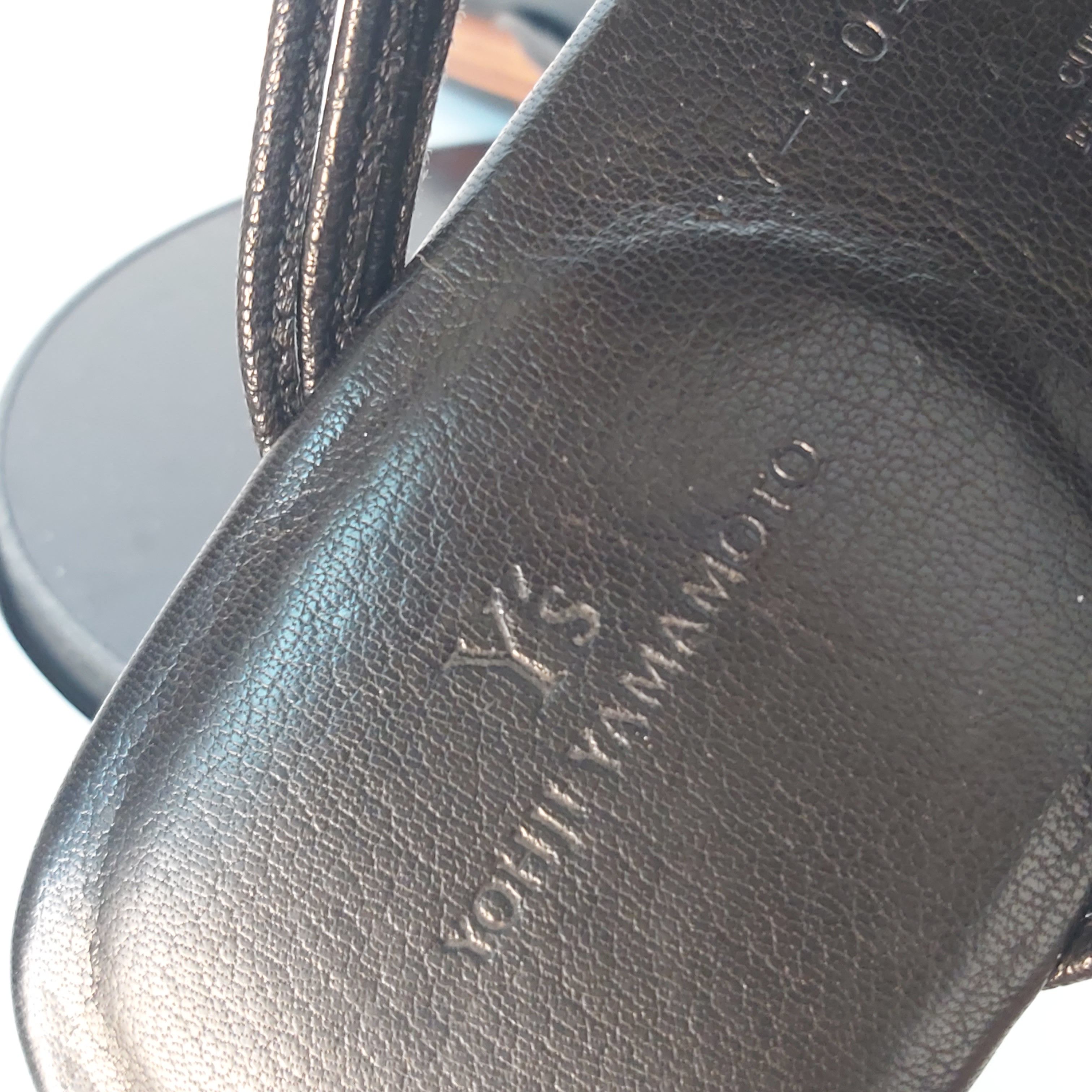 Y's × Yohji Yamamoto Y's Yohji Yamamoto ladies leather sandals black size 9 Size US 9 / IT 39 - 4 Thumbnail
