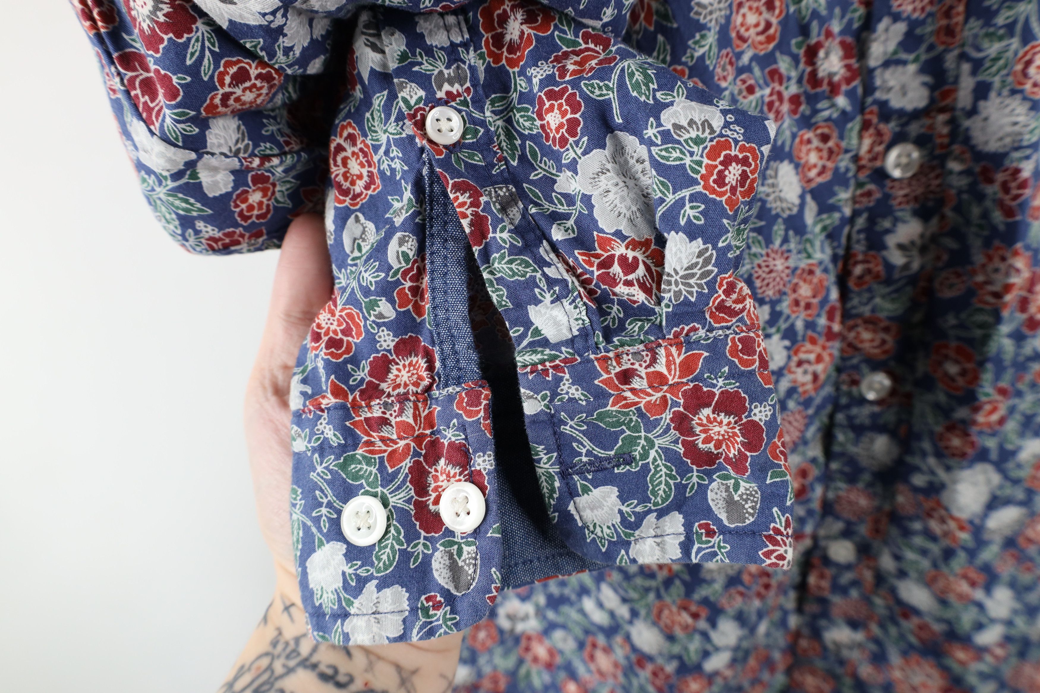 Express × Vintage Express Soft Wash Flower All Over Print Button Down Shirt Size US M / EU 48-50 / 2 - 6 Thumbnail