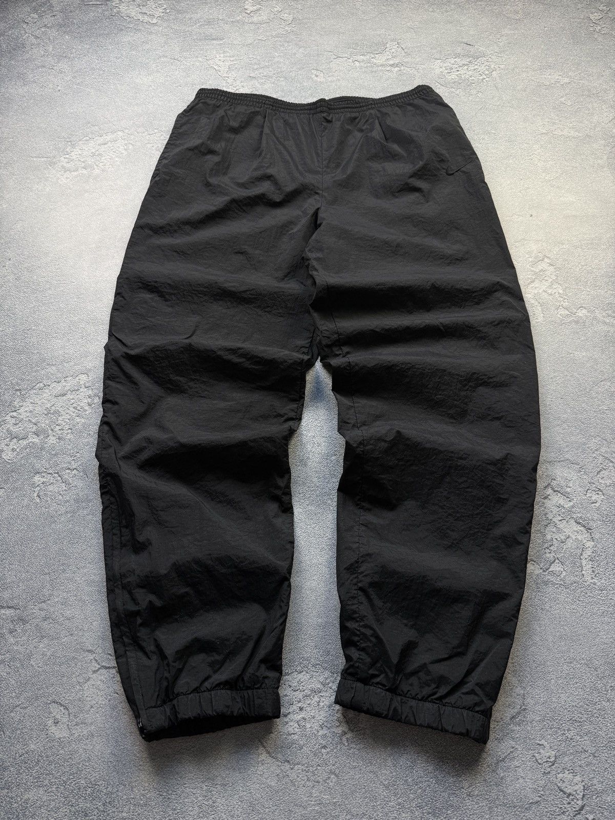 Nike Vintage Nike Track Pants Logo Swoosh Y2K Size US 32 / EU 48 - 1 Thumbnail