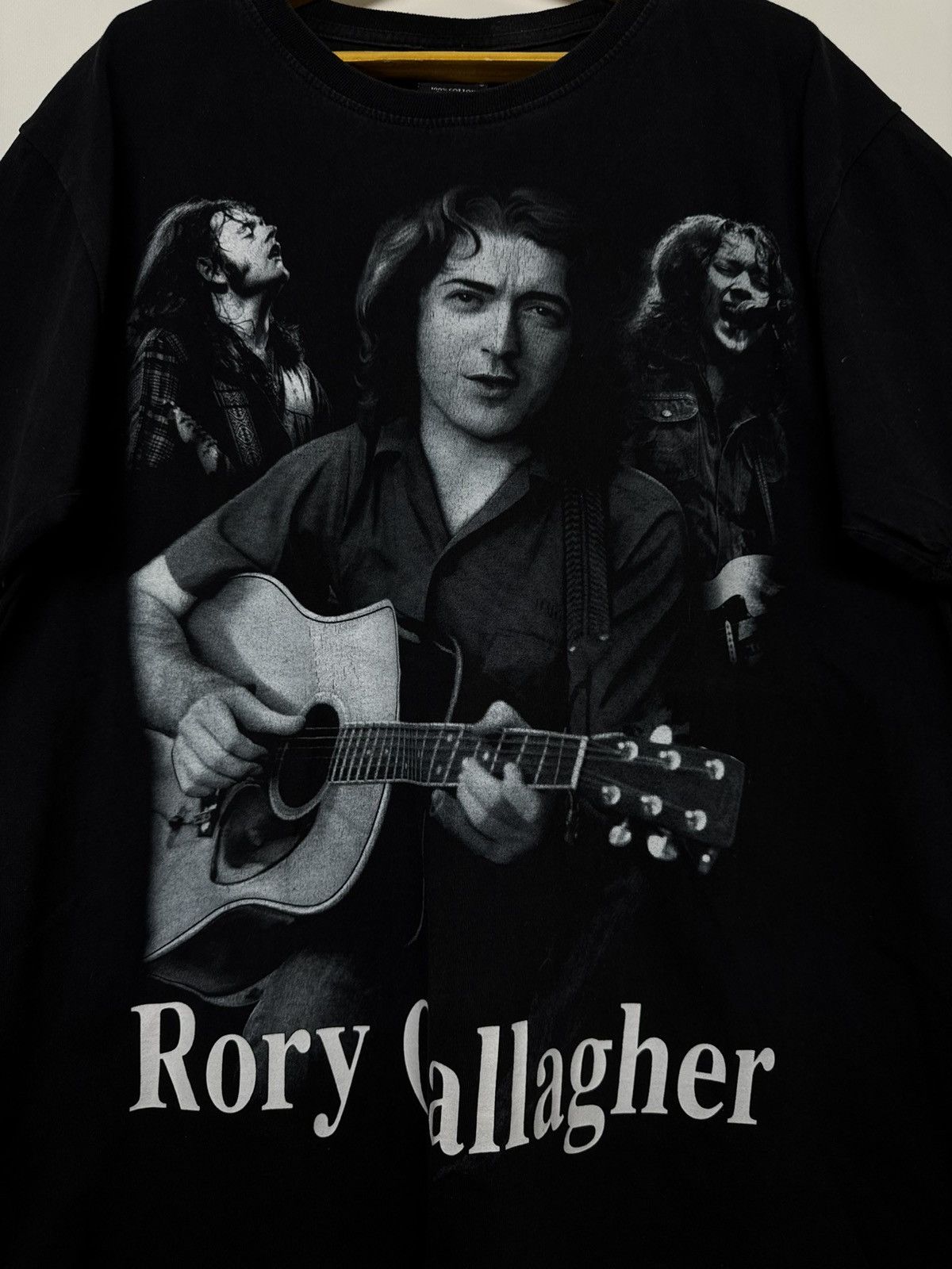 Vintage Vintage Y2k Rory Gallagher Rock Band T-Shirt Size US L / EU 52-54 / 3 - 4 Thumbnail