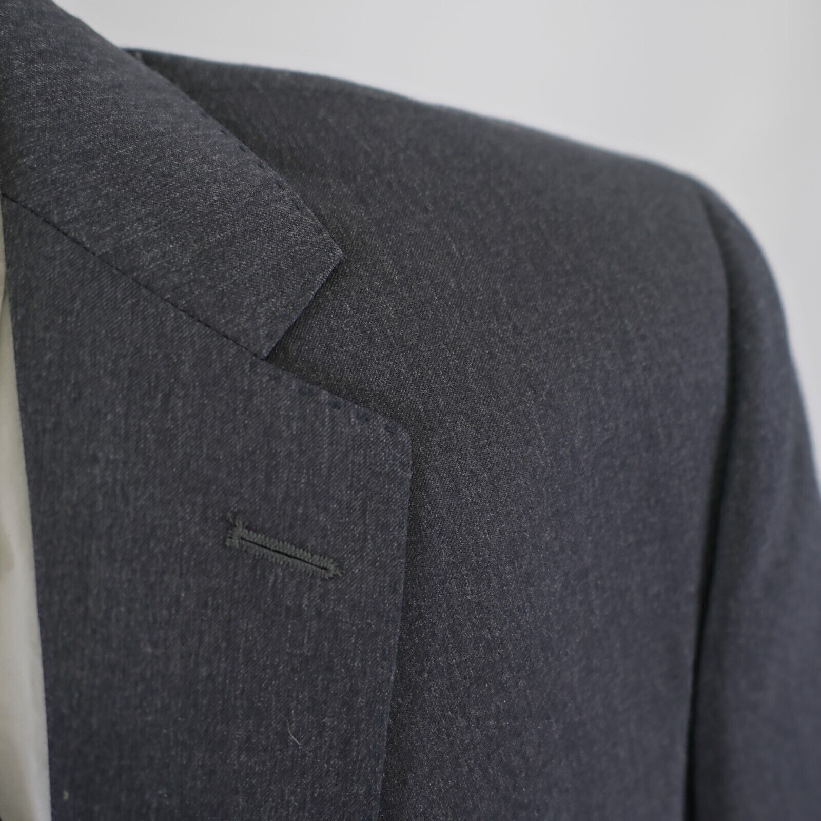Joseph & Feiss Joseph & Feiss Gold Wool Gray 2 Button Suit Jacket 40R Tagge Size 40R - 2 Thumbnail