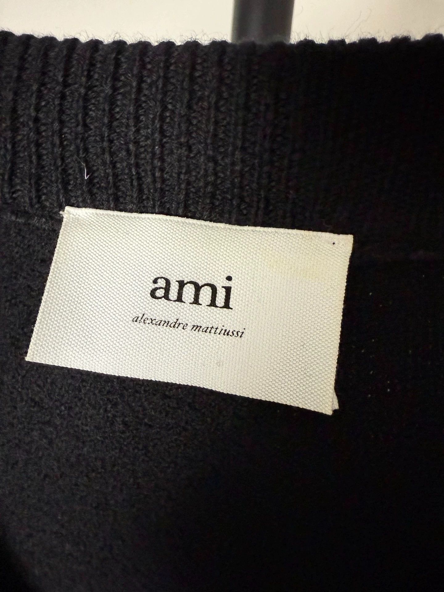 Other Ami Paris Black Wool Knit Heart Logo V-Neck Cardigan Sweater Size L / US 10 / IT 46 - 4 Thumbnail