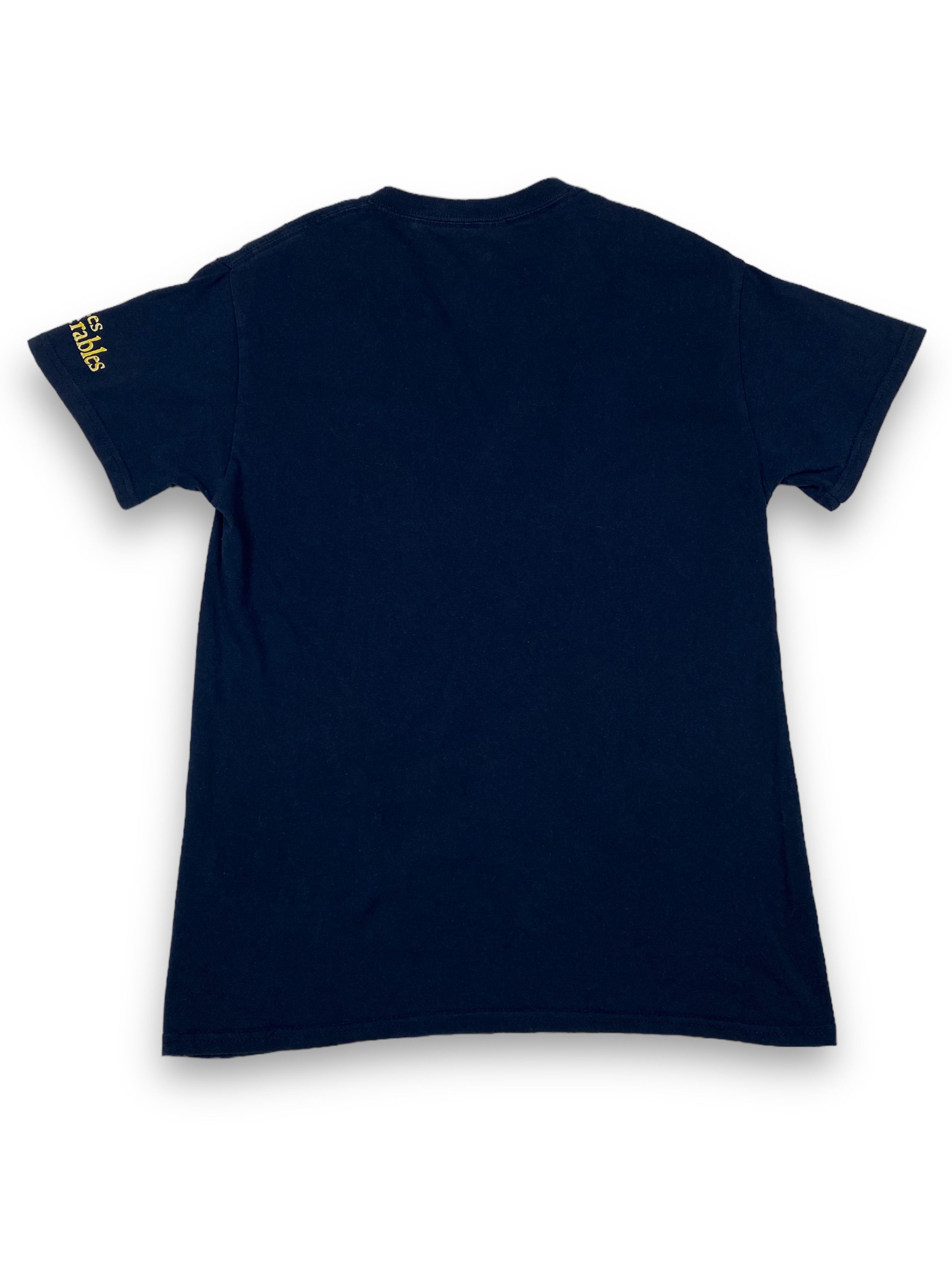 Other Vintage LES MISERABLES Navy Graphic T-Shirt M755 Size US S / EU 44-46 / 1 - 7 Thumbnail