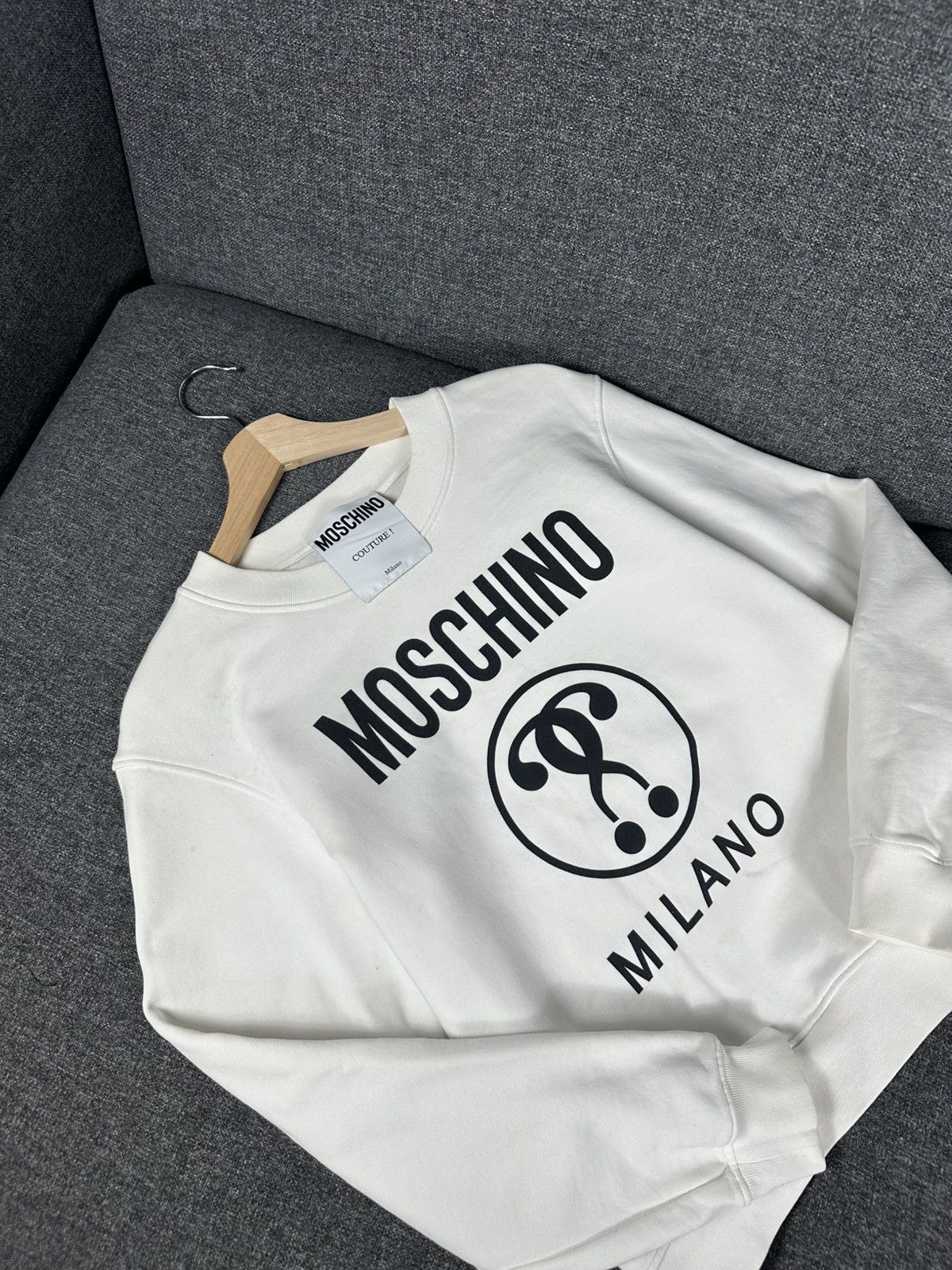 Moschino Vintage women's Moschino Milano sweater Size M / US 6-8 / IT 42-44 - 2 Thumbnail