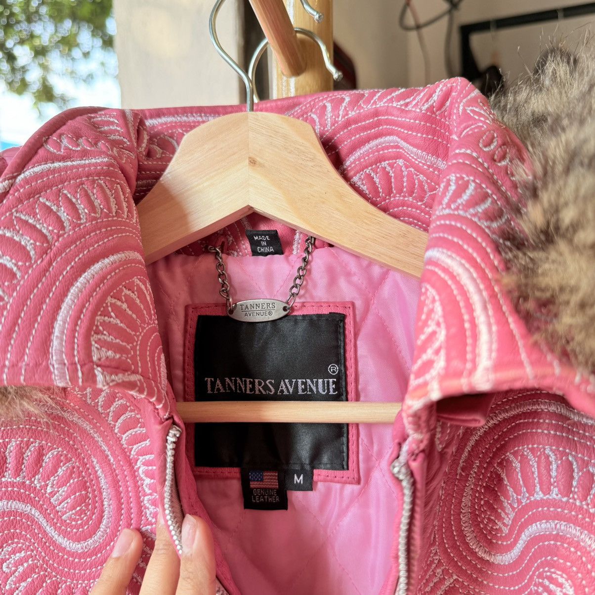 Other Vintage 1990s Leather Embroidered Pink Bomber Jacket Size M / US 6-8 / IT 42-44 - 5 Thumbnail