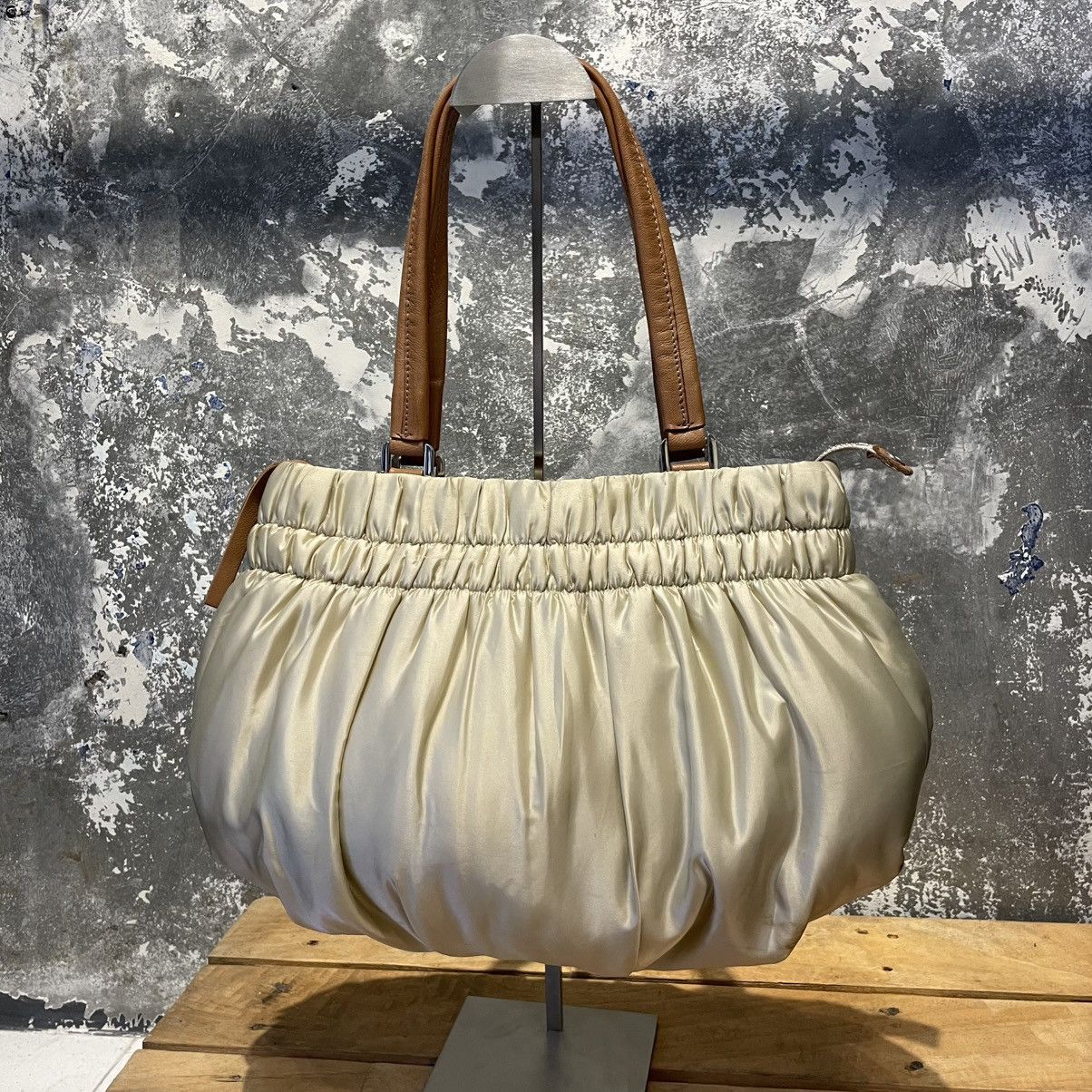 Yohji Yamamoto Y’SACCS PUFF HAND BAG Size ONE SIZE - 4 Thumbnail