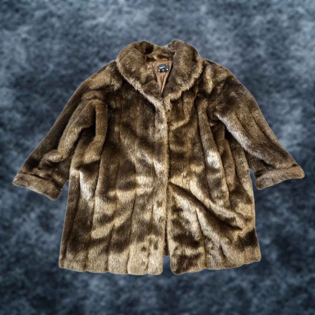 Vintage VINTAGE Dennis Basso Brown Faux Fur Coat Women's Sz 2X Old Money Designer Classic HookFront Size XXL / US 16-18 / IT 52-54 - 1 Thumbnail